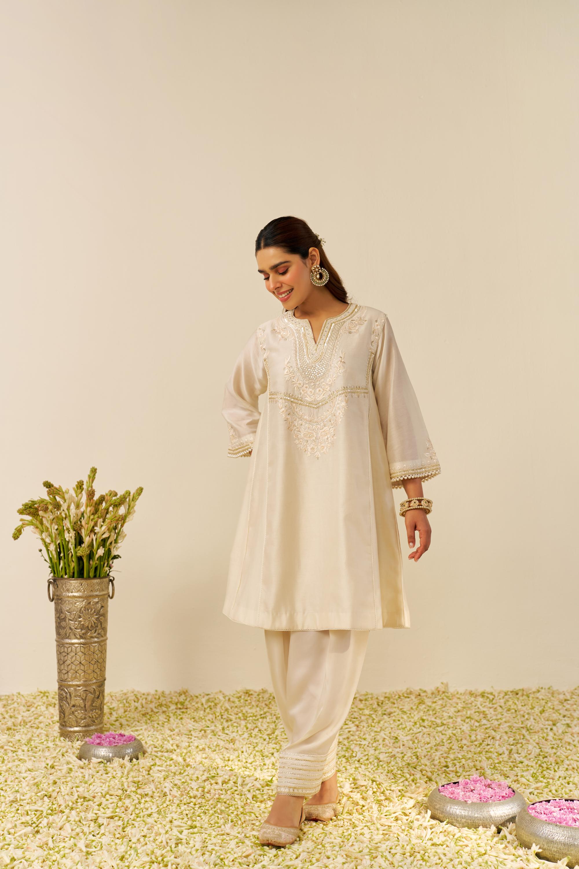 AIZA - SHORT CHAUGA WITH SALWAR AND DUPATTA