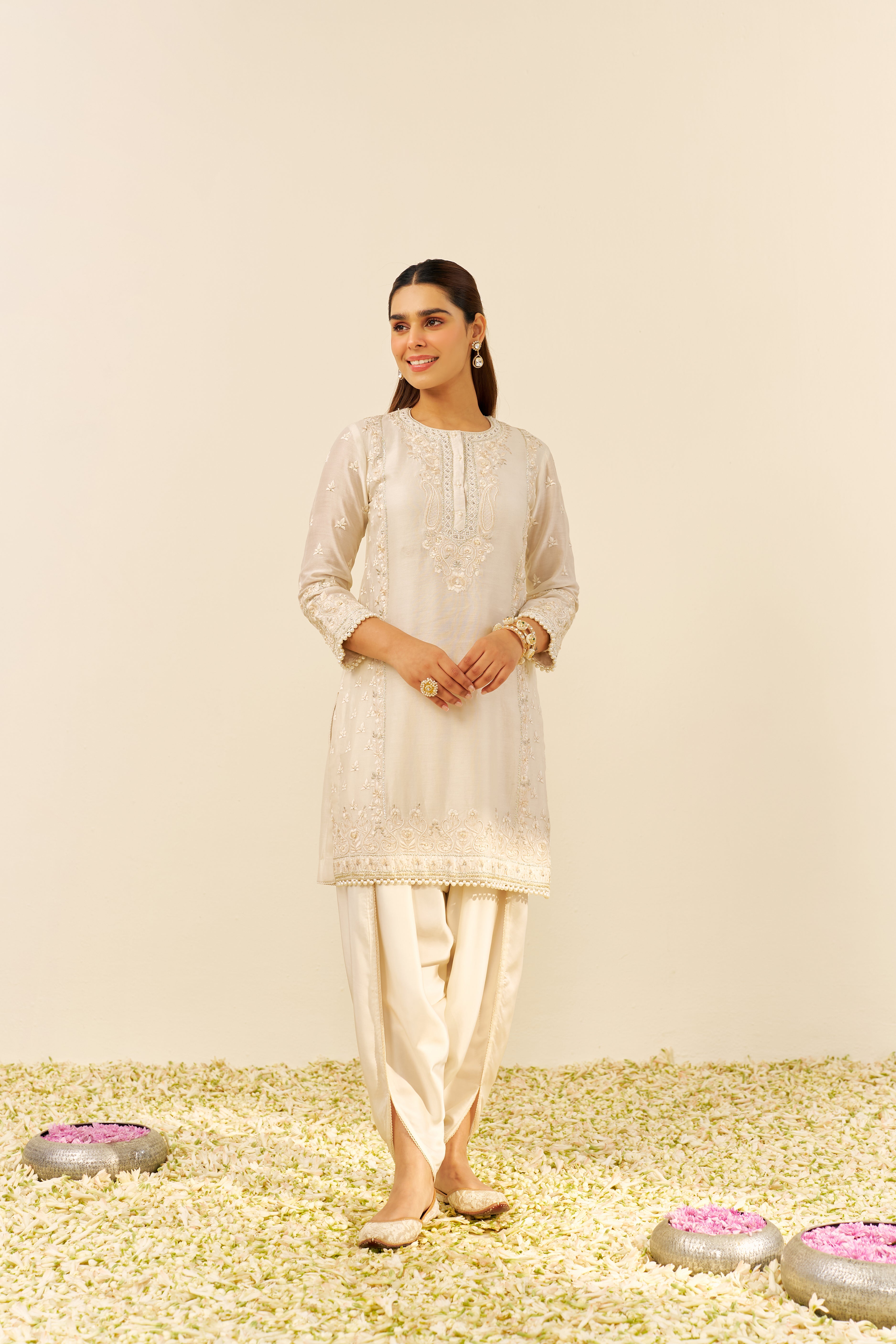 ZAISHA - SHORT KURTA WITH DHOTI AND DUPATTA