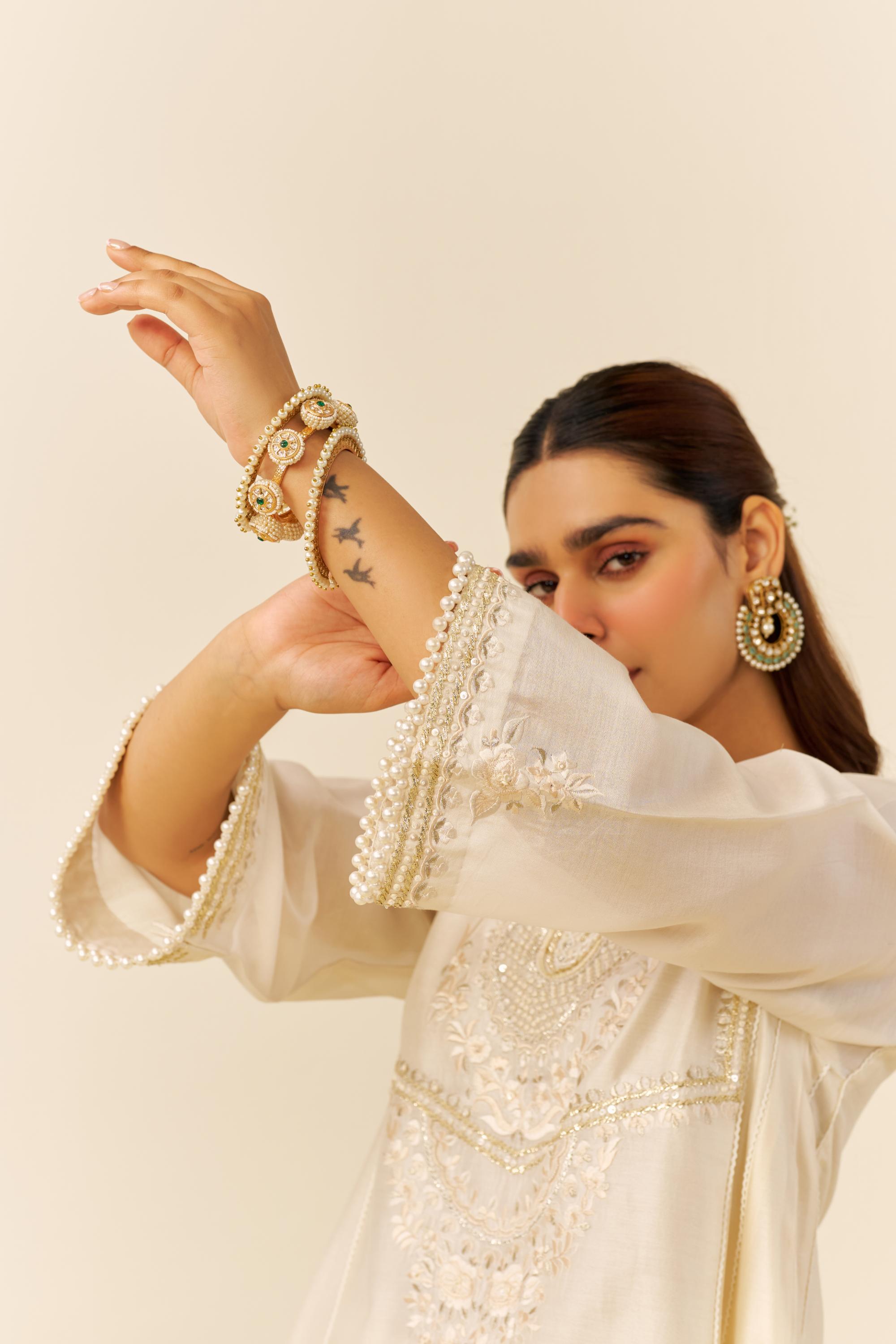 AIZA - SHORT CHAUGA WITH SALWAR AND DUPATTA