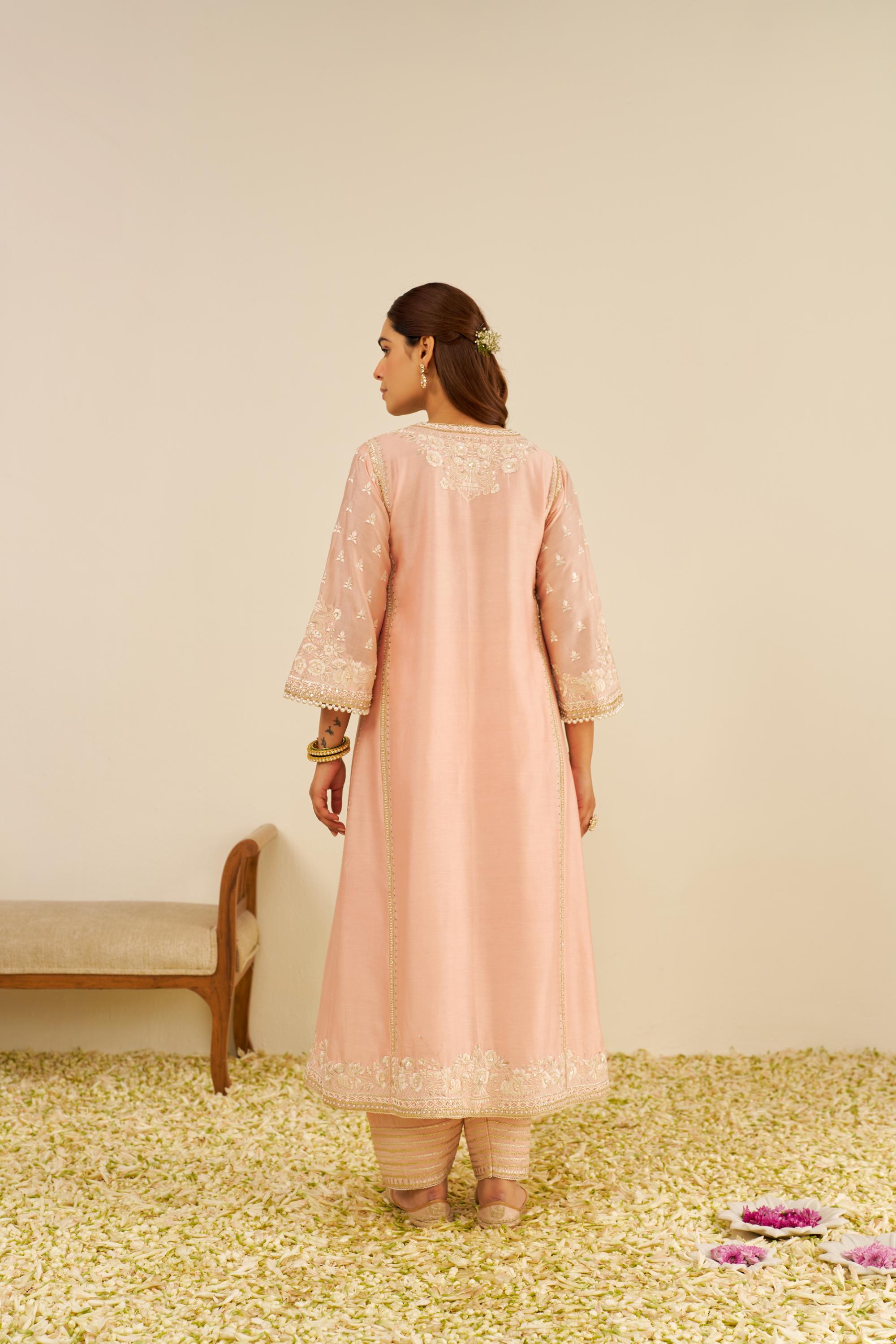 MAAROOFA - LONG CHAUGA WITH SALWAR