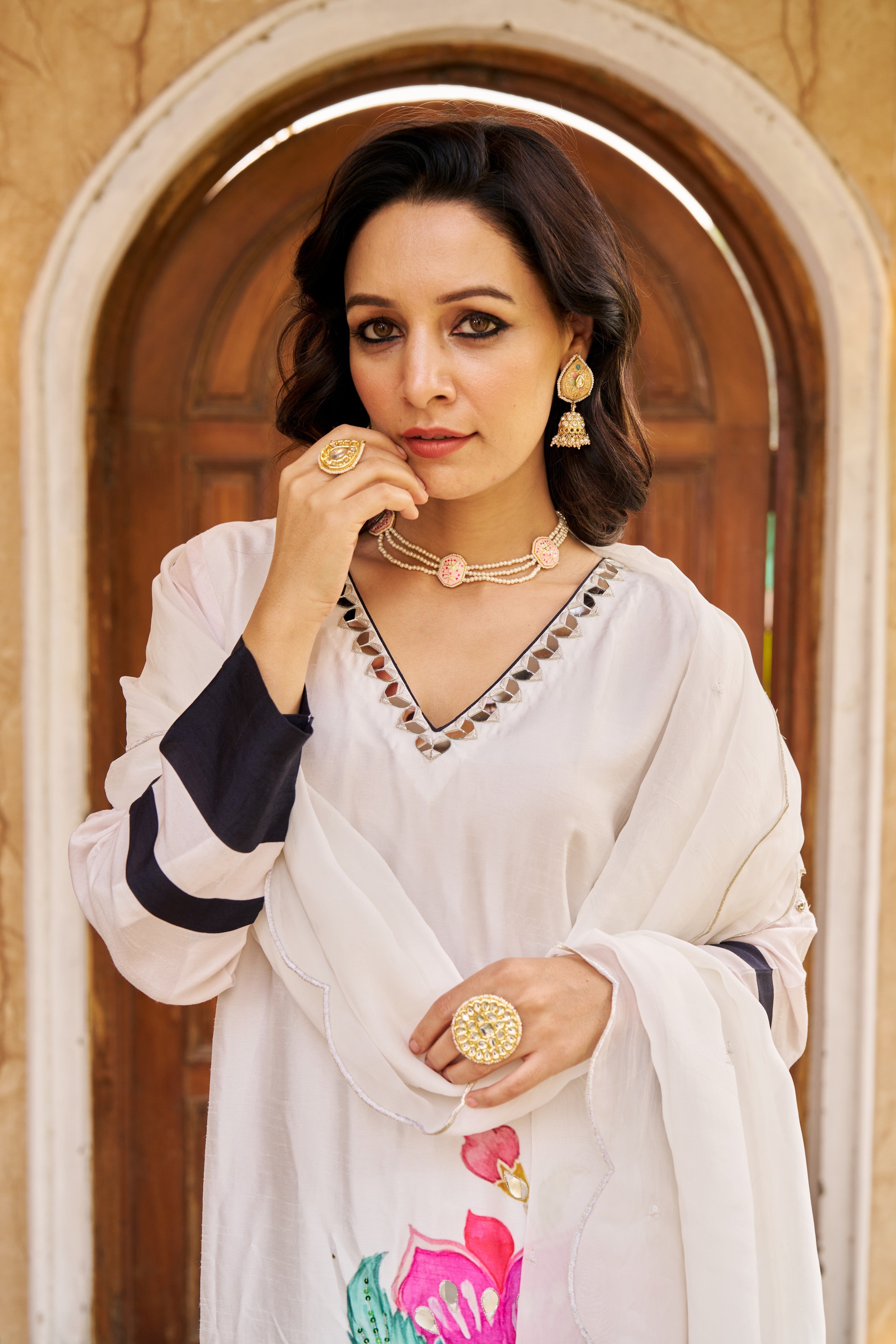Nayaab Black/White Kurta Set
