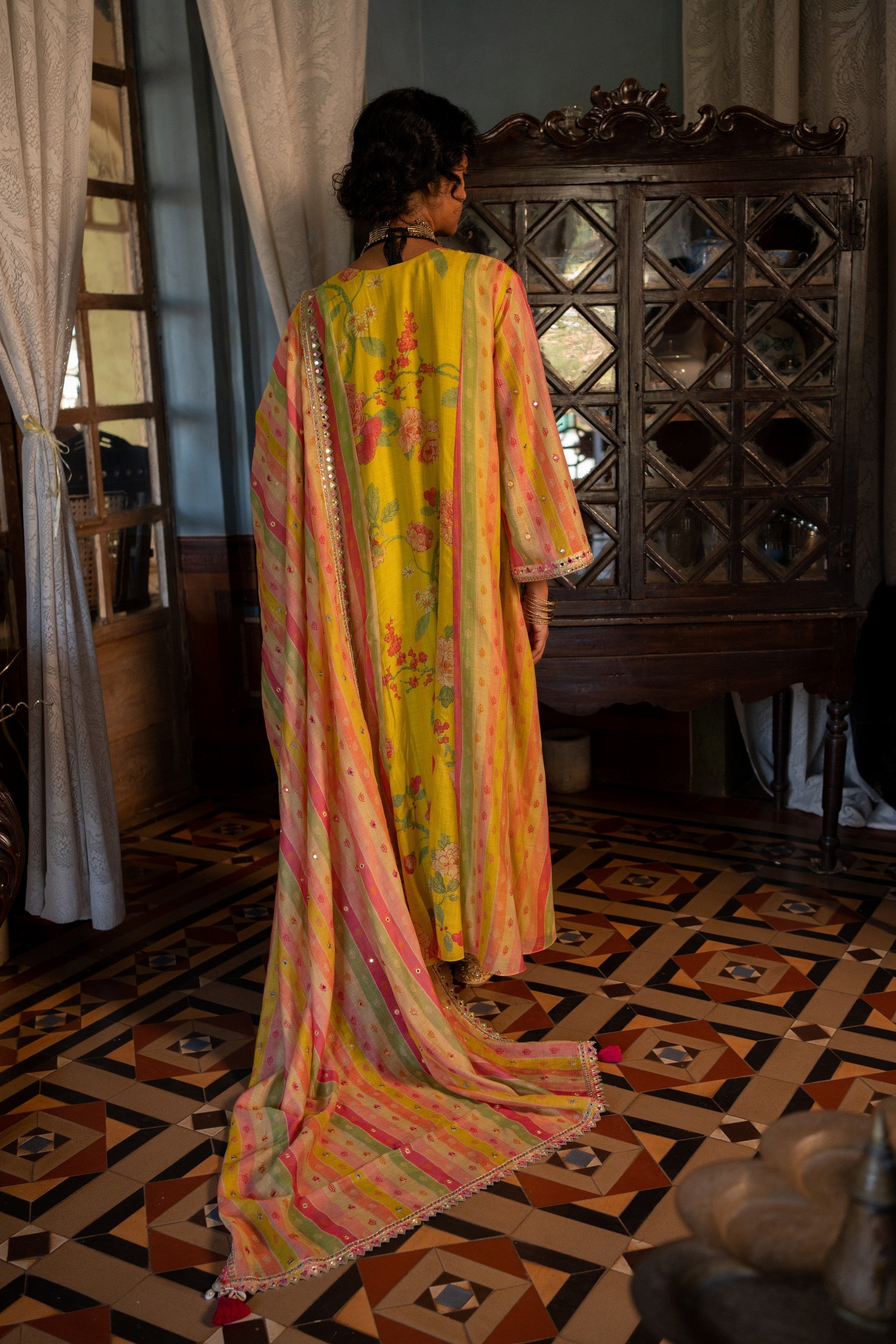 FLORAL STRIPES KURTA SET