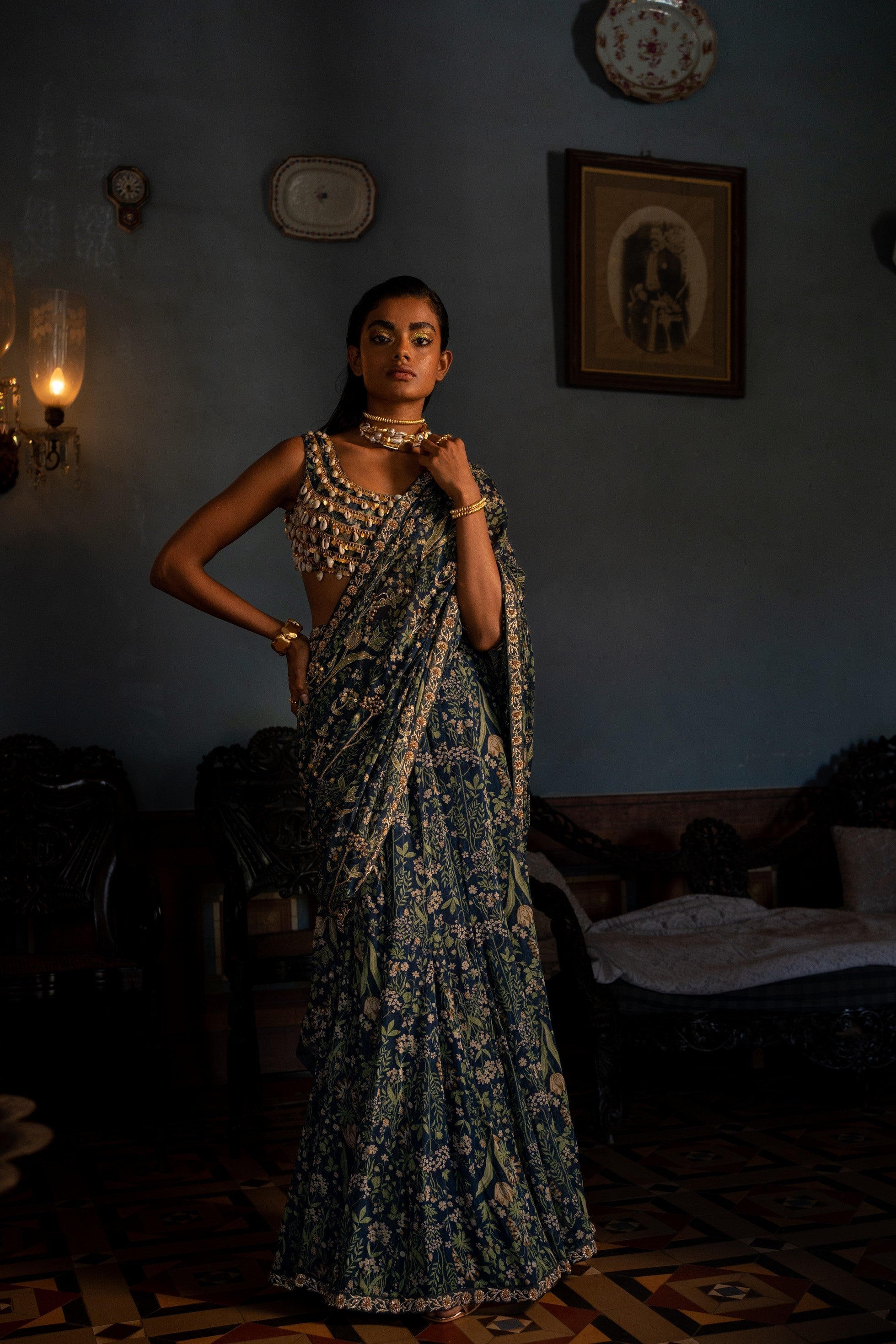 TROPICAL PRINT KOWRI SHELL BLOUSE SAREE SET