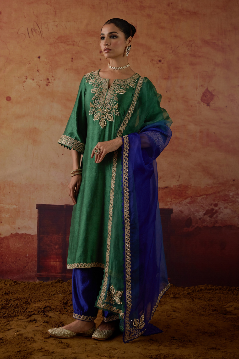 Pankhuri Suit Set