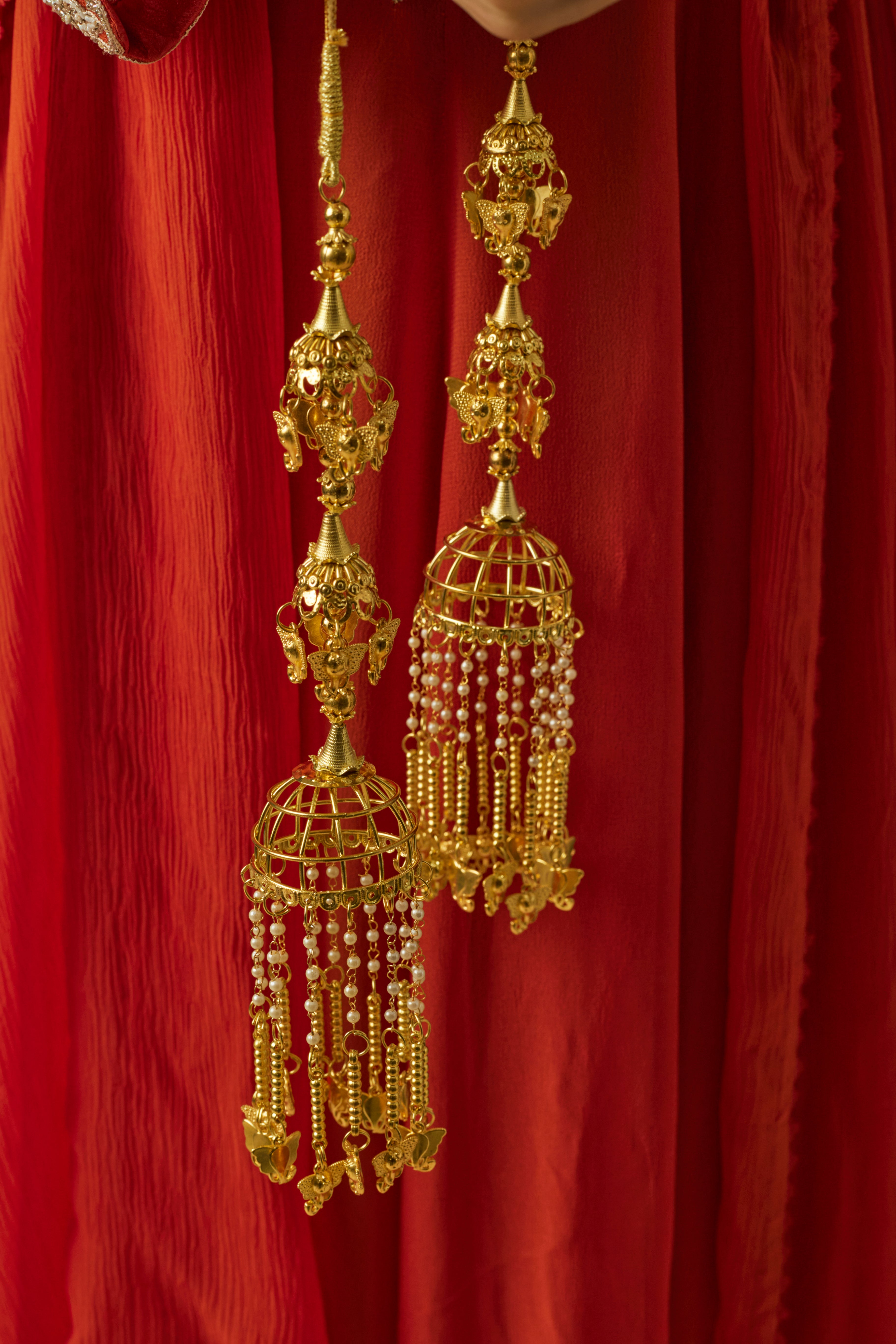 vivinia BY VIDHI MEHRA Gold Plated Womens Pair of Kaleeras (Freesize)