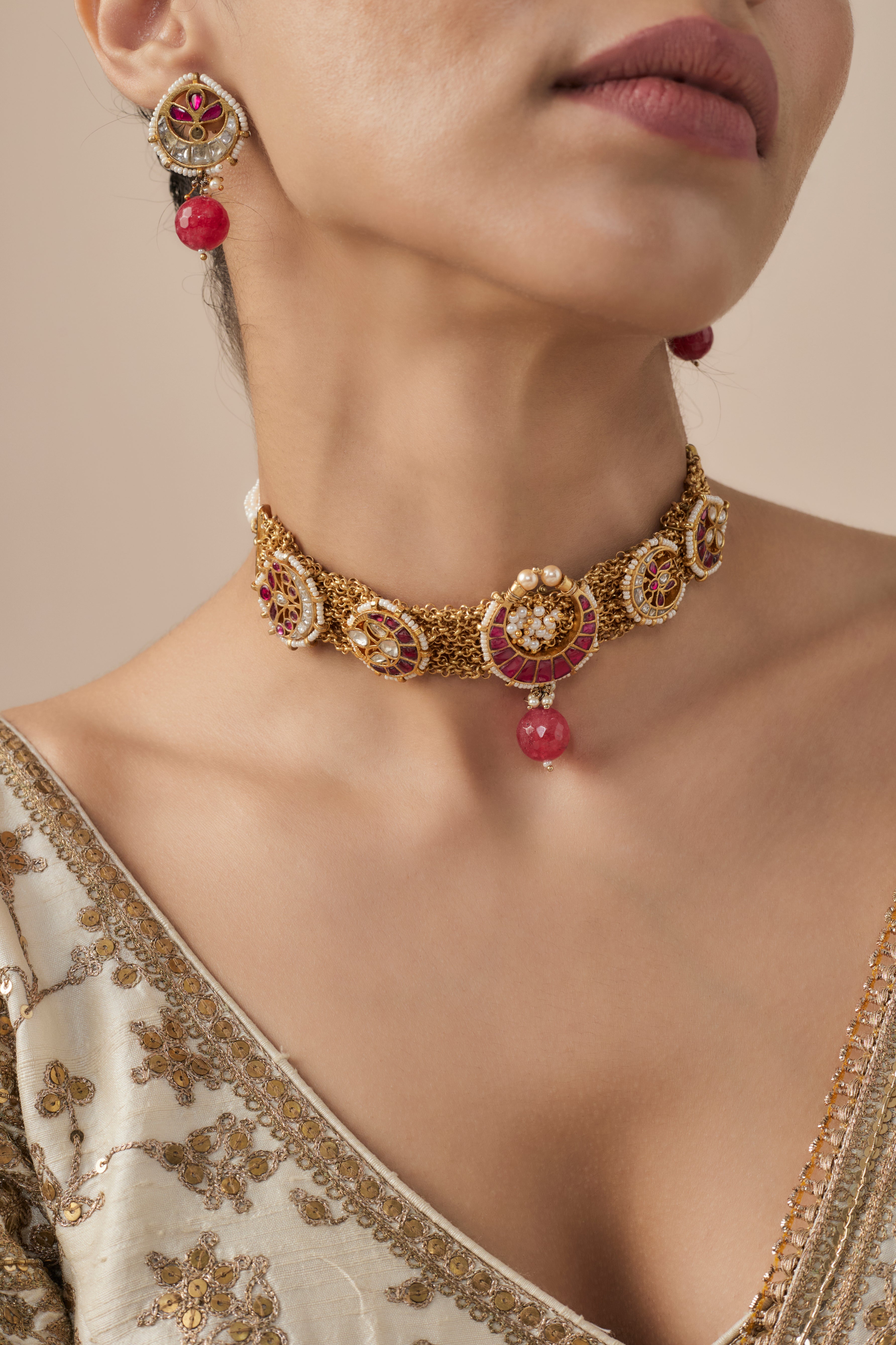 Morpankh Gold Plated Pink Womens Beaded Choker Necklace Set with Pair of Earrings (Freesize)