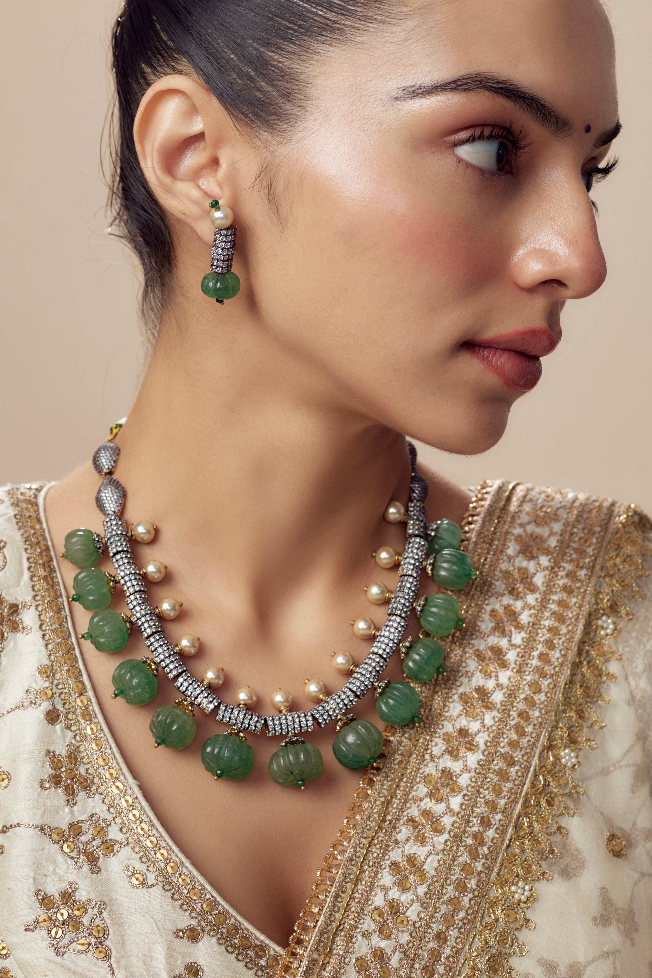 Florence Green Womens Kundan, Polki Short Necklace Set with Pair of Earrings (Freesize)