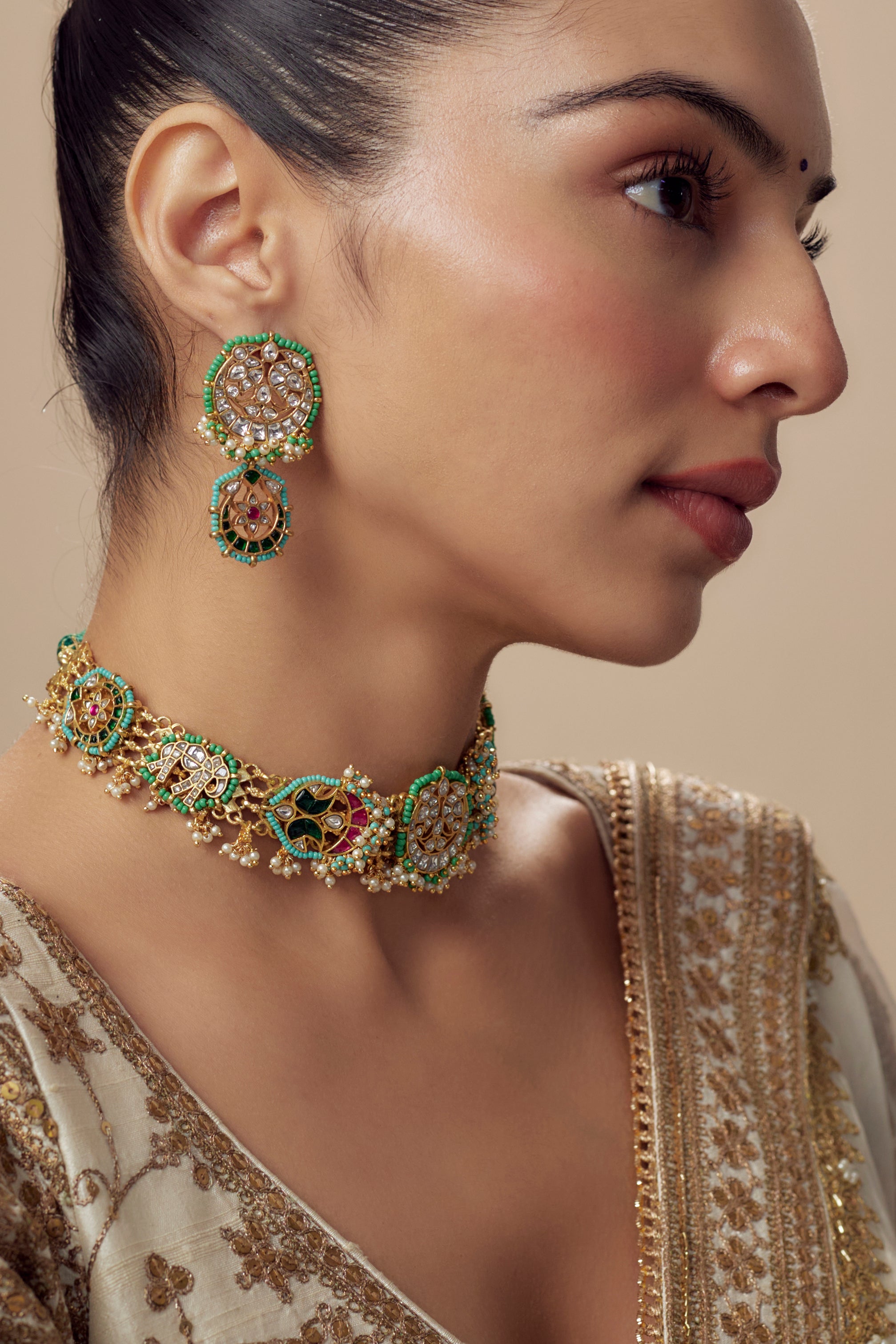 Morpankh Gold Plated Multi Womens Kundan, Polki Choker Necklace Set with Pair of Earrings (Freesize)