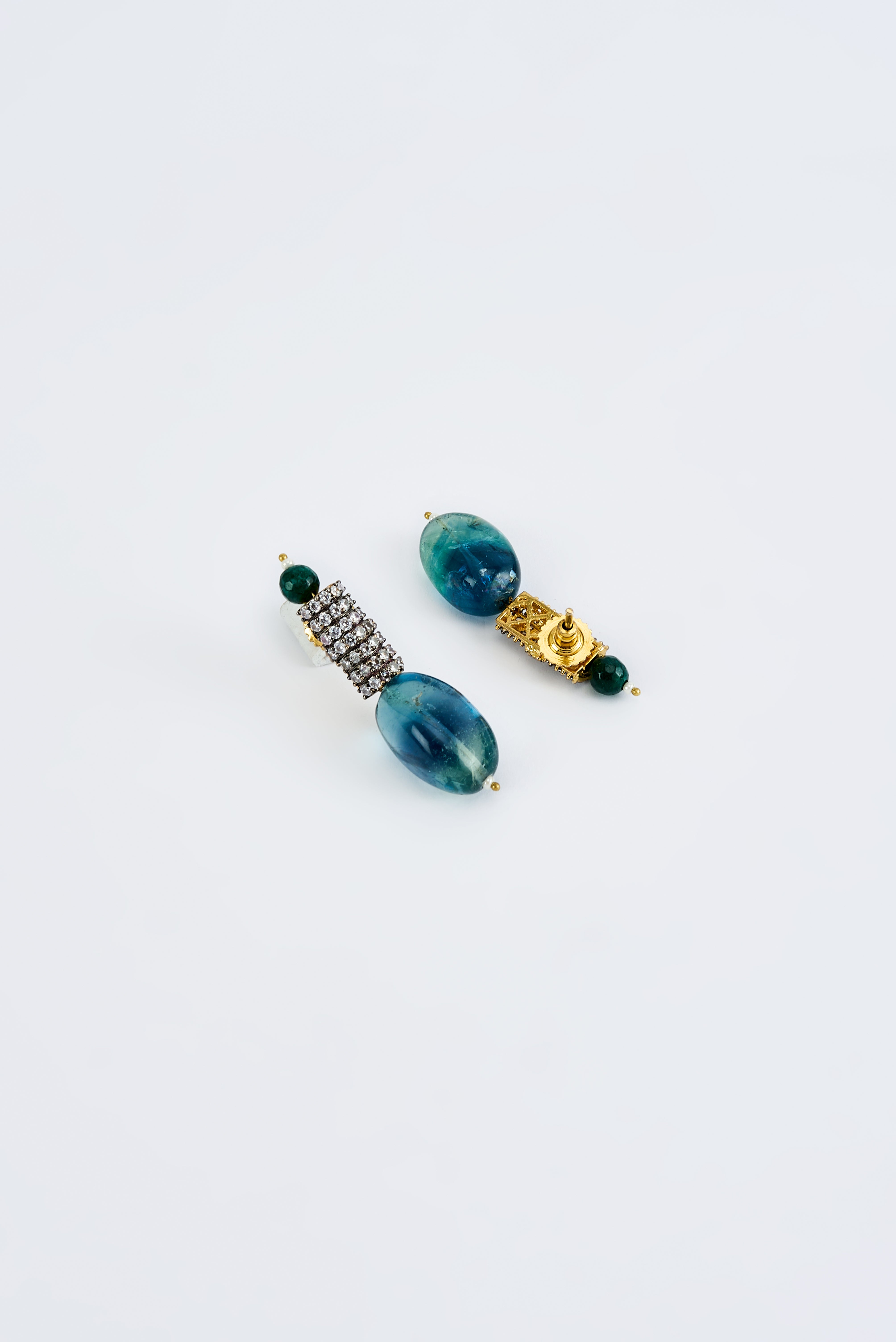 vivinia BY VIDHI MEHRA Florence Green Womens Zircon Short Necklace Set with Pair of Earrings (Freesize)