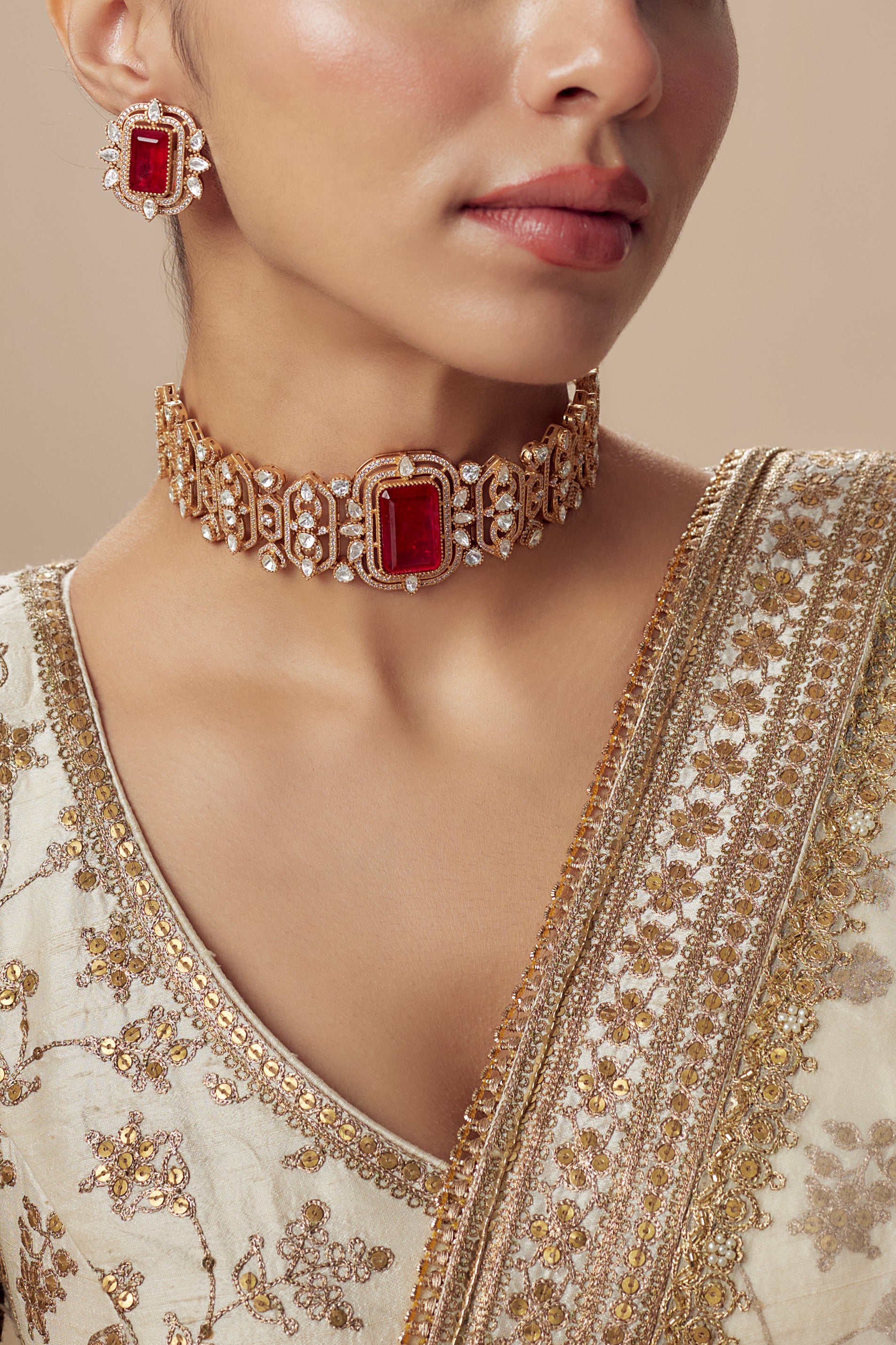 vivinia BY VIDHI MEHRA Zia Gold Plated Red Womens Kundan, Polki Choker Necklace Set with Pair of Earrings (Freesize)