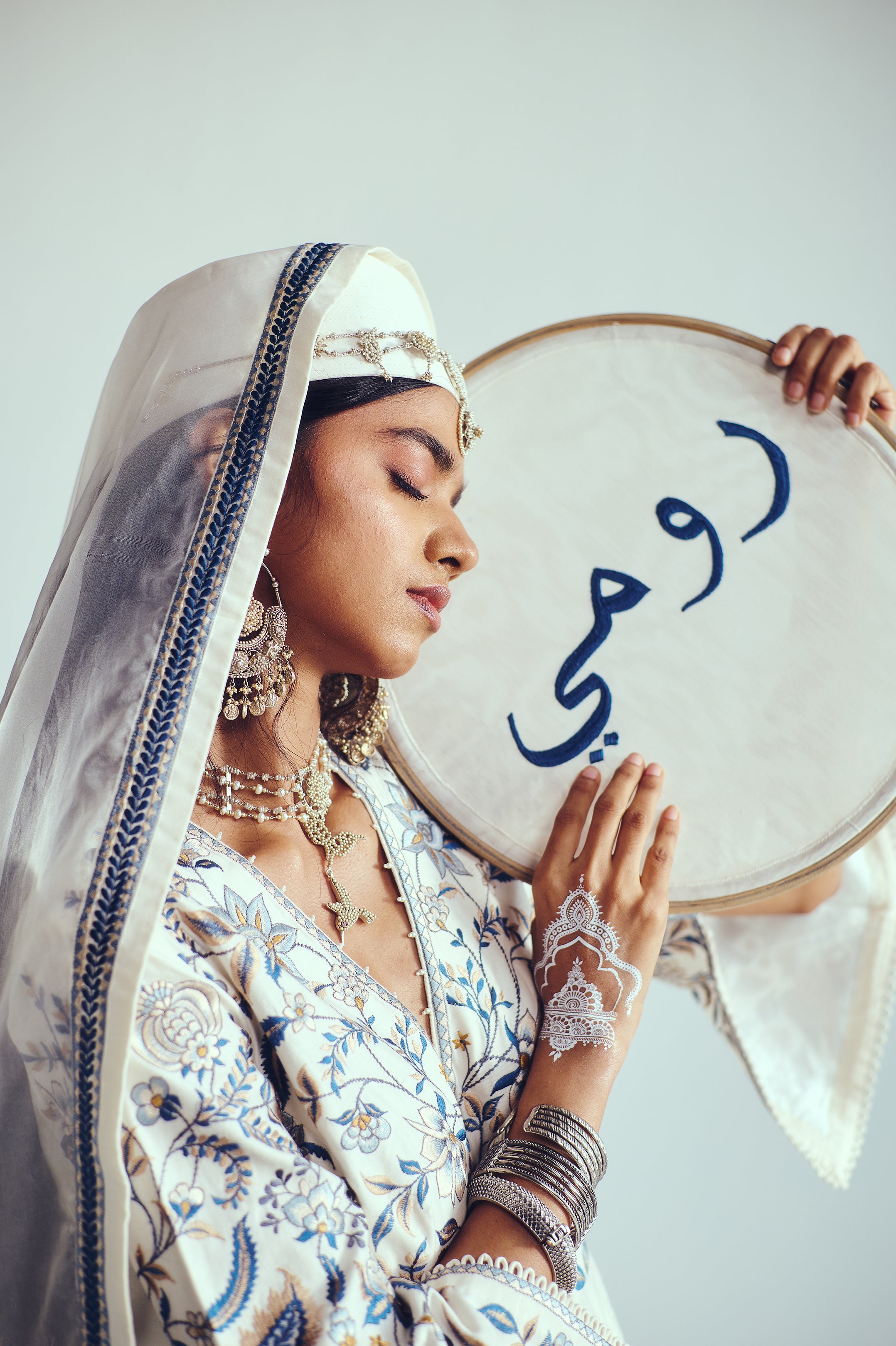 Gol-O-Morgh Anarkali Set