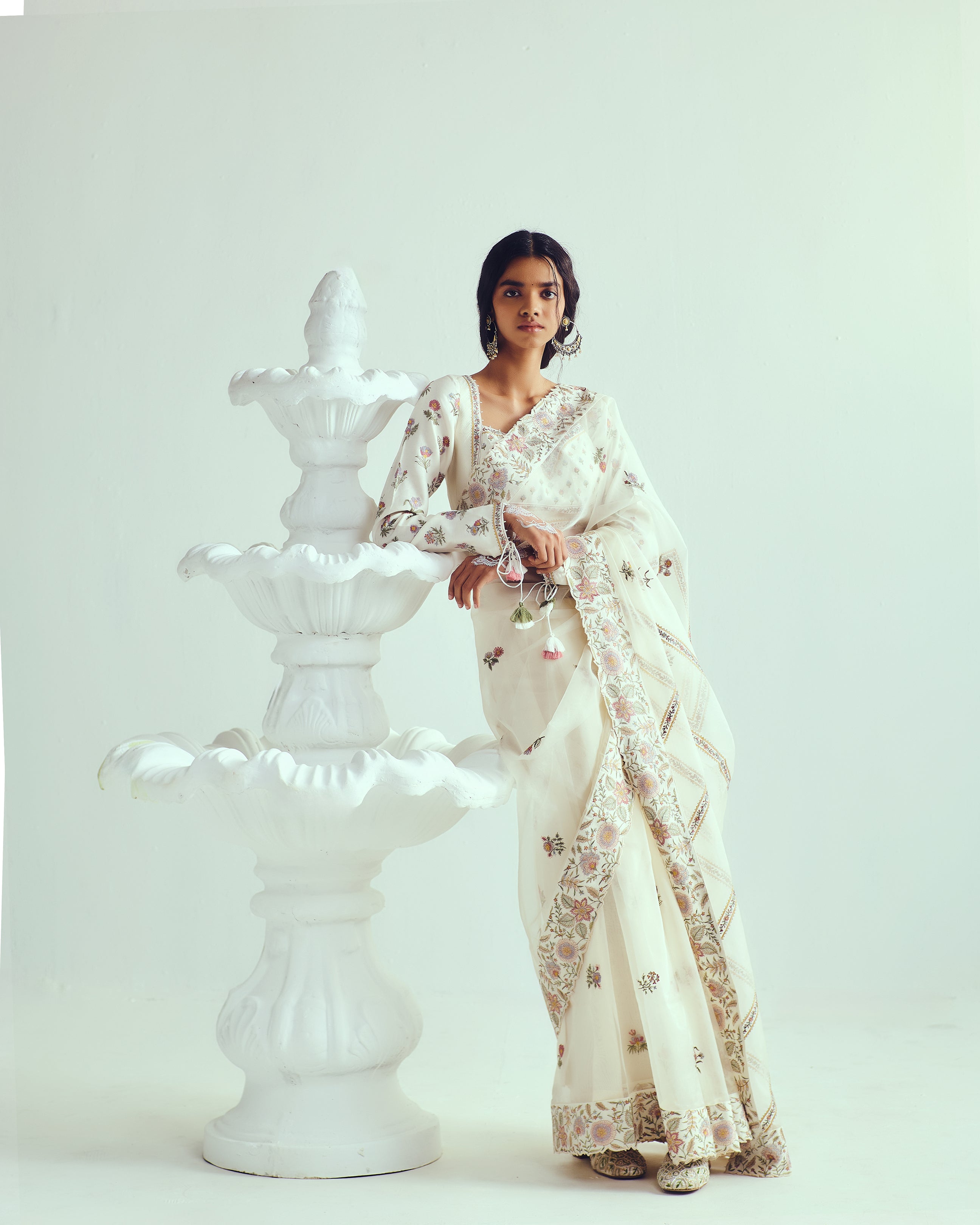 Gul Posh Saree Set