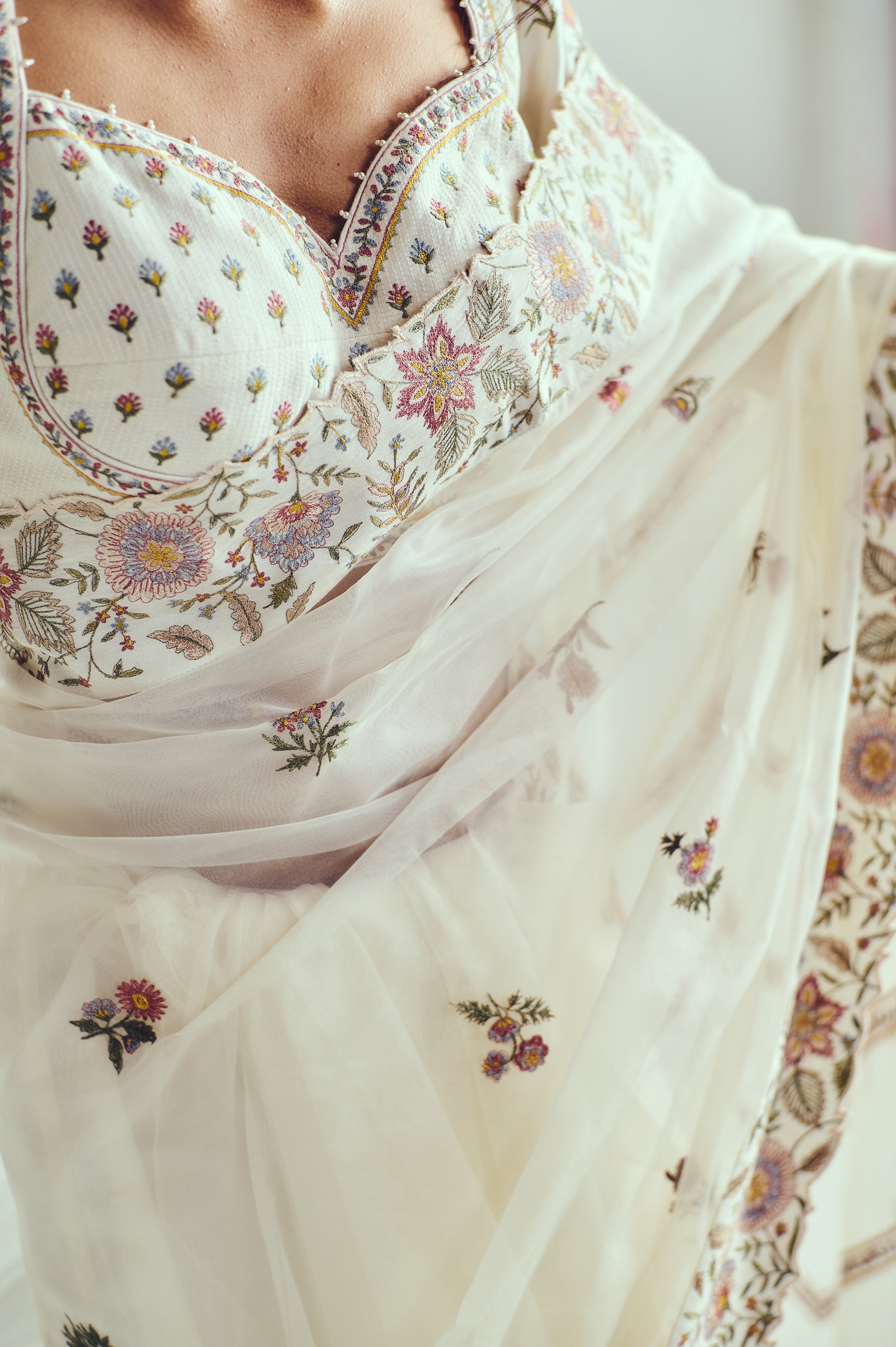 Gul Posh Saree Set