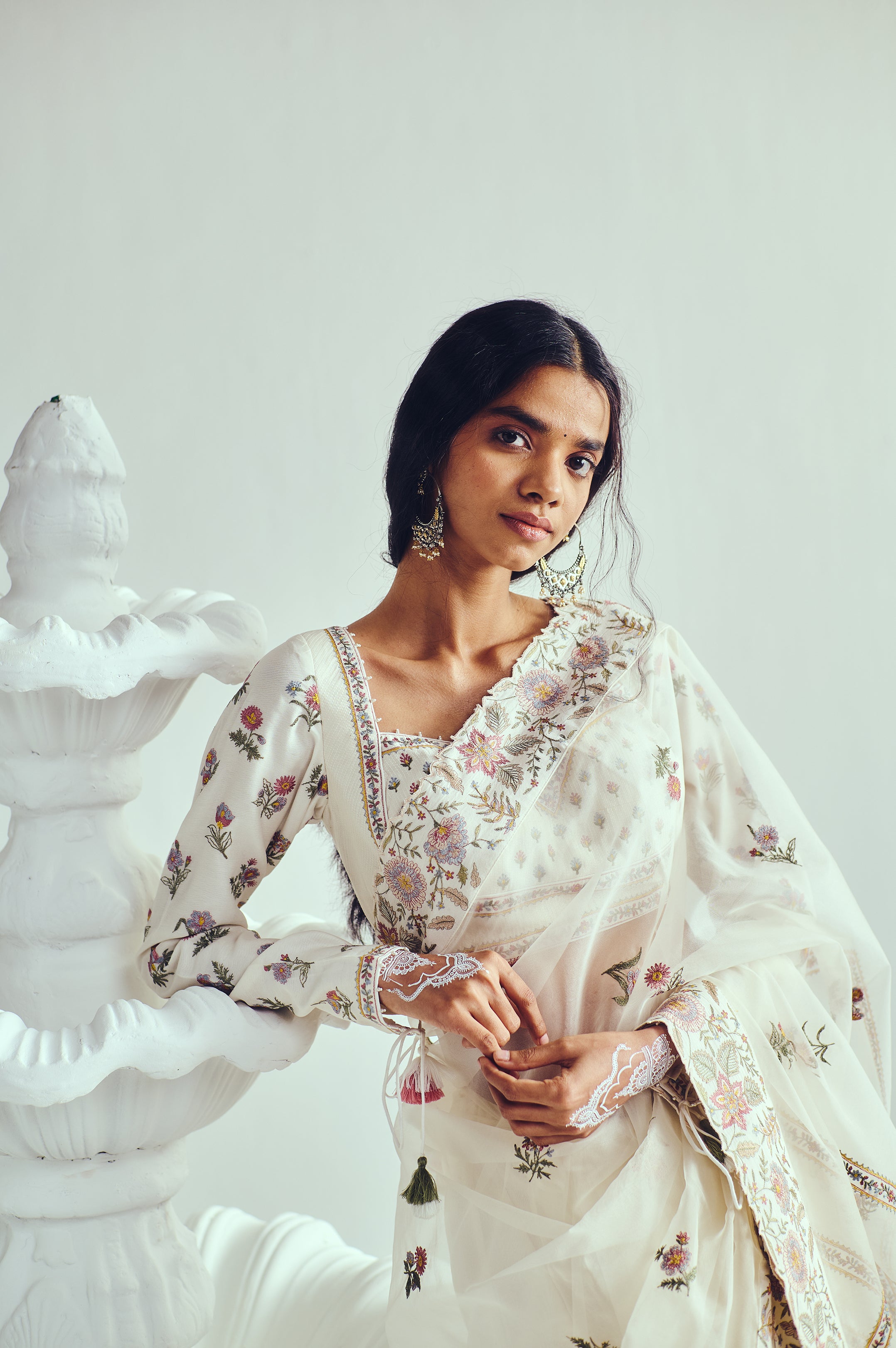 Gul Posh Saree Set