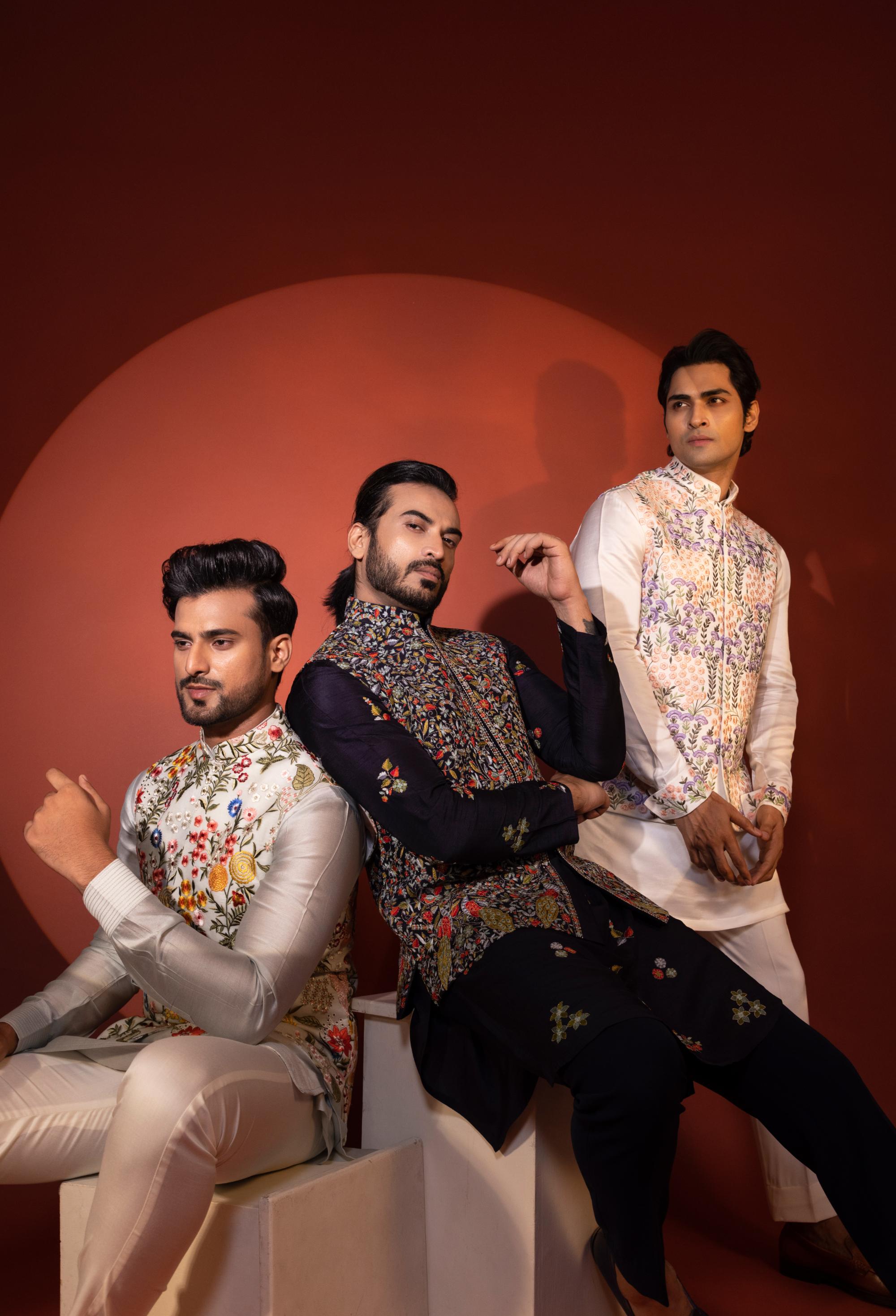 BLOOMING BEAUTIFUL NEHRU SET