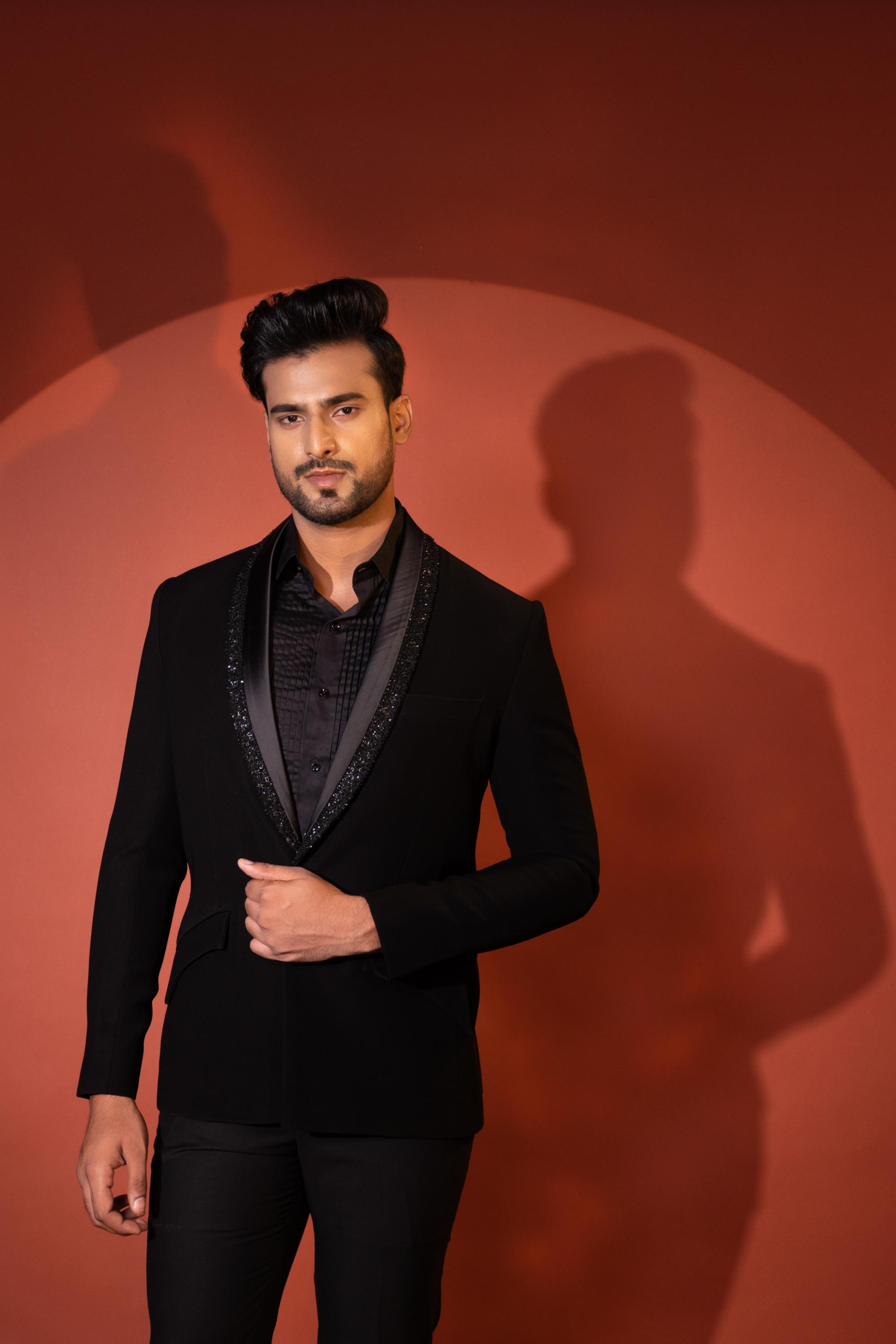 INK & BLACK SUIT SET
