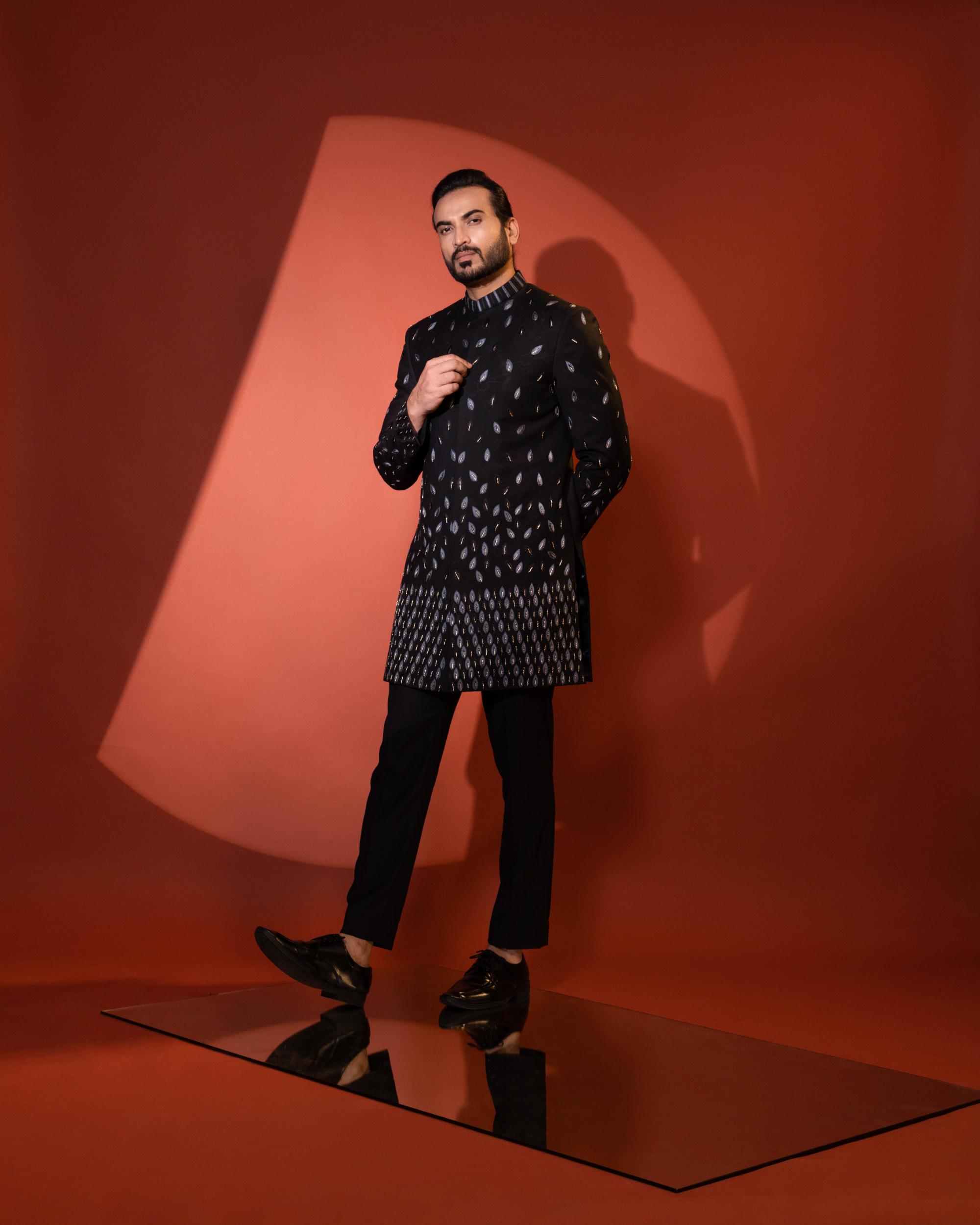 LEAF MOTIFS ACHKAN SET