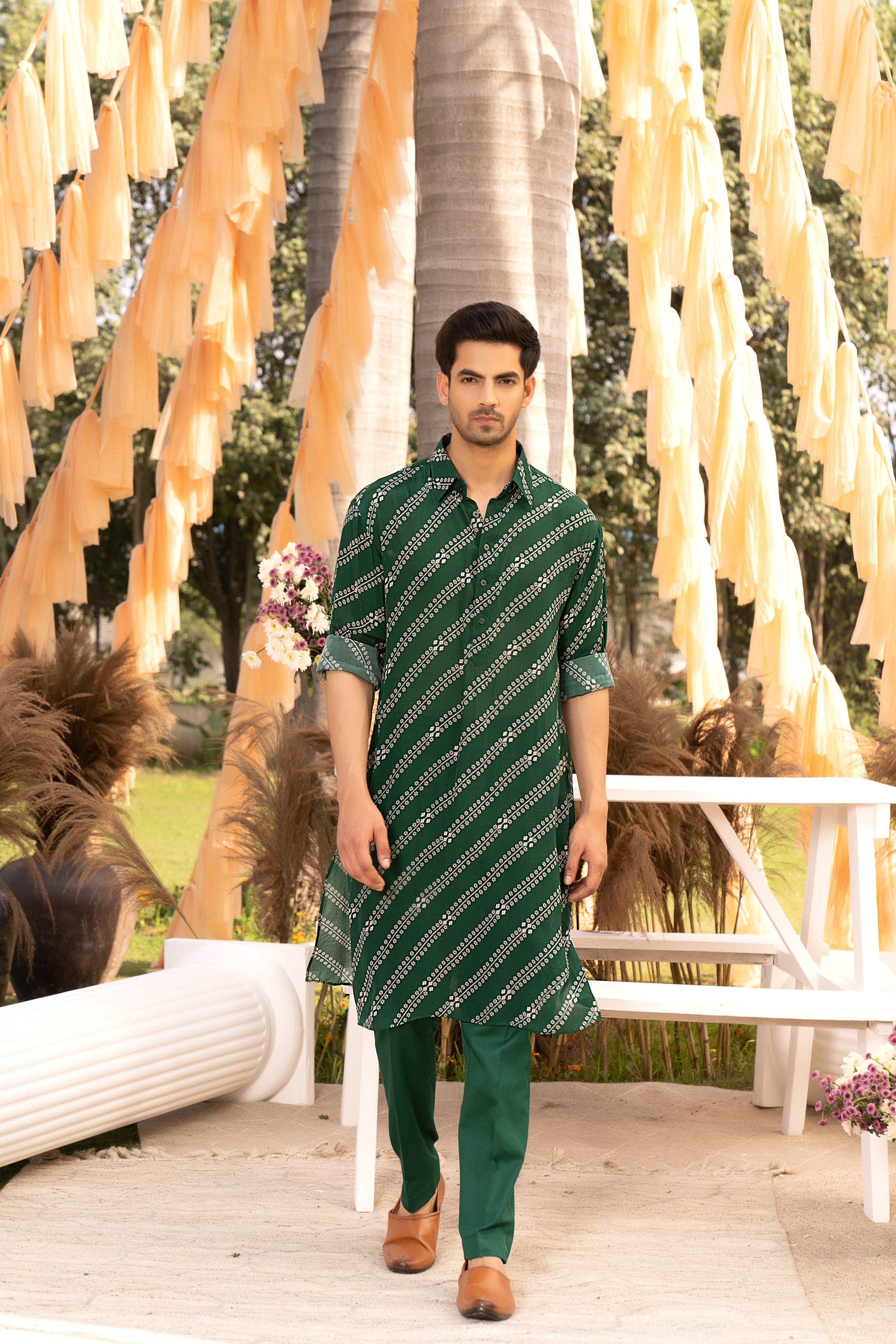 Bottle green printed kurta set