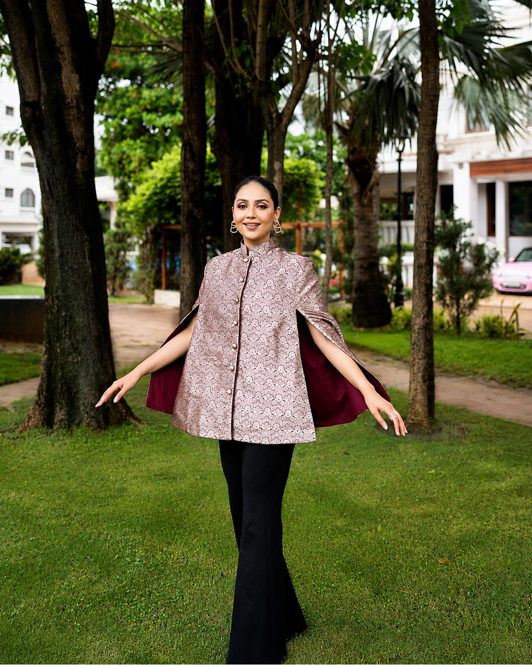 Ahilya Banarasi Cape: Women's Maroon Gold Floral Indowestern Wear