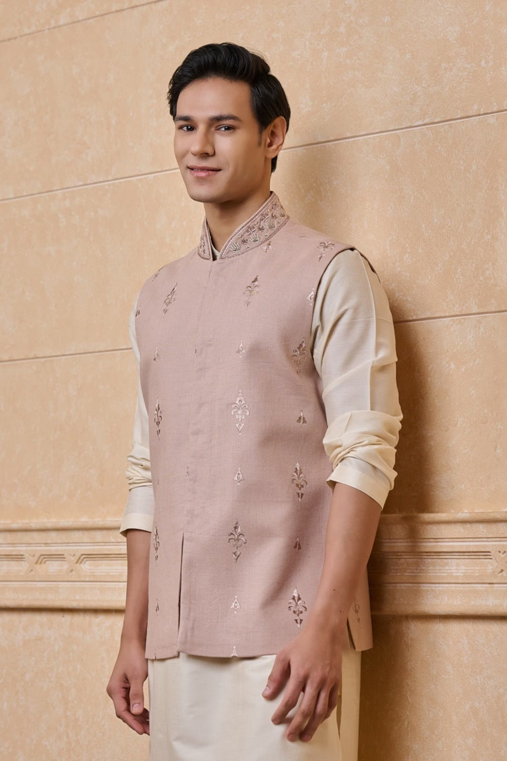 Peach Linen Bundi With All Over Embroidery