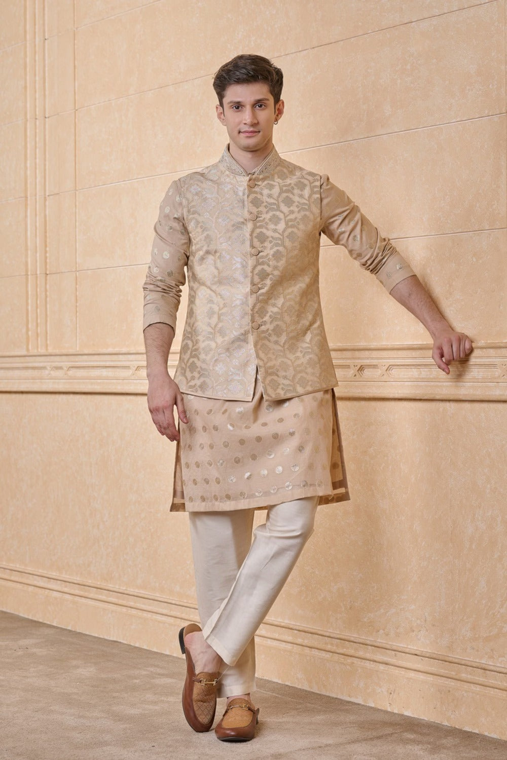 Gold Jacquard Kurta Bundi Set