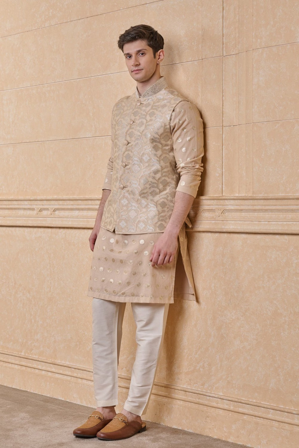 Gold Jacquard Kurta Bundi Set