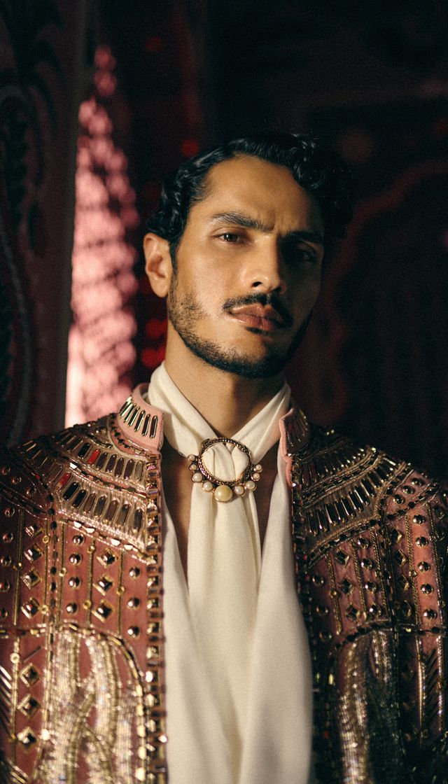 Regal Embellish
