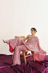 HEXAGON ONE SHOULDER CAPE
