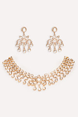 Classy kundan choker set with elegant pair of earrings