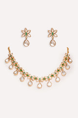 Dramatic and stylish kundan necklace set with matching earrings