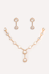 Elegant and stylish pendant necklace and earrings.