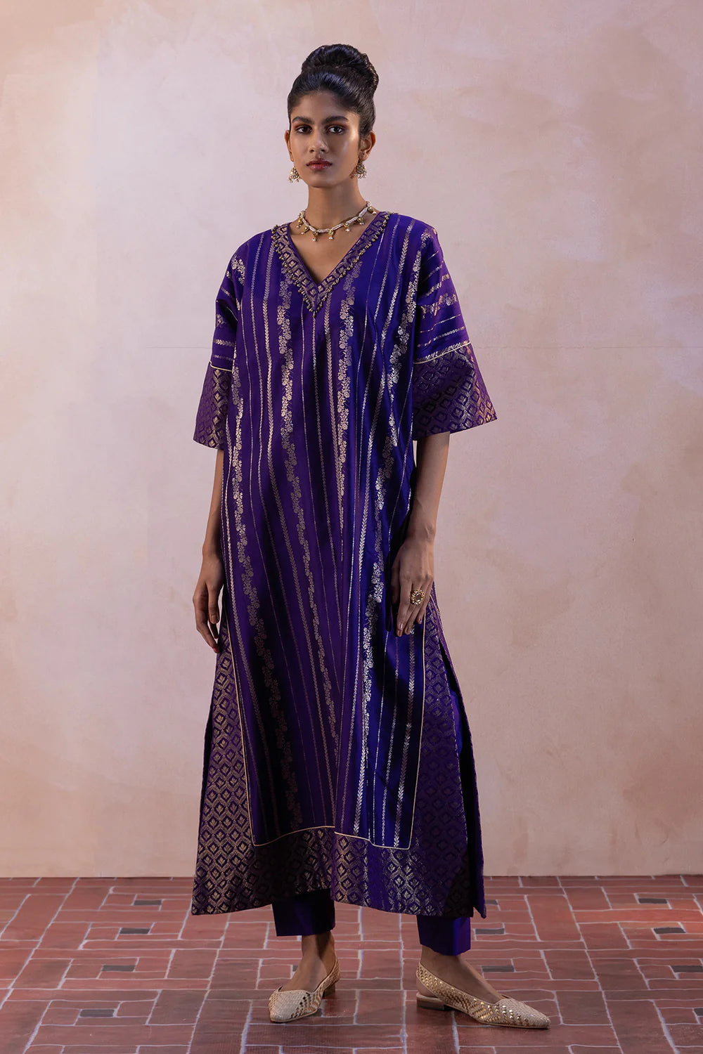 Spun Silk Floral Stripe Kaftan Set with Bengaluru Silk Georgette