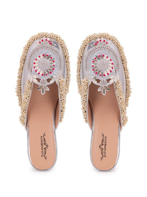 Silver Crown heel