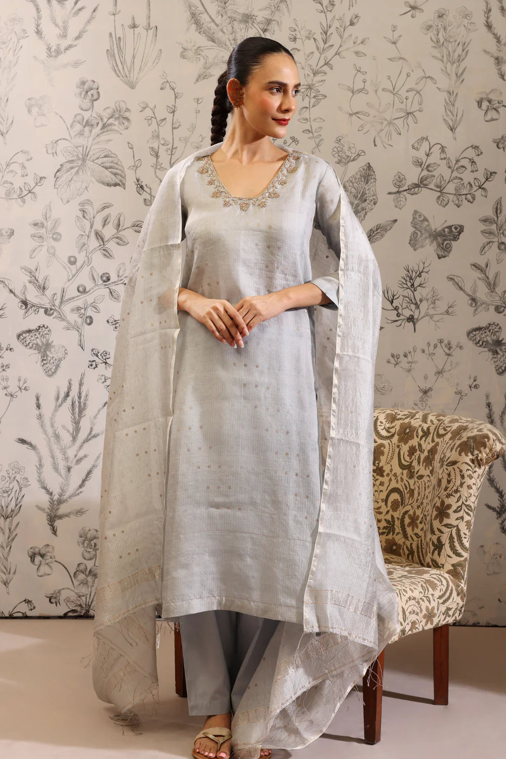 PADMINI "an assemblage of lotuses"blue