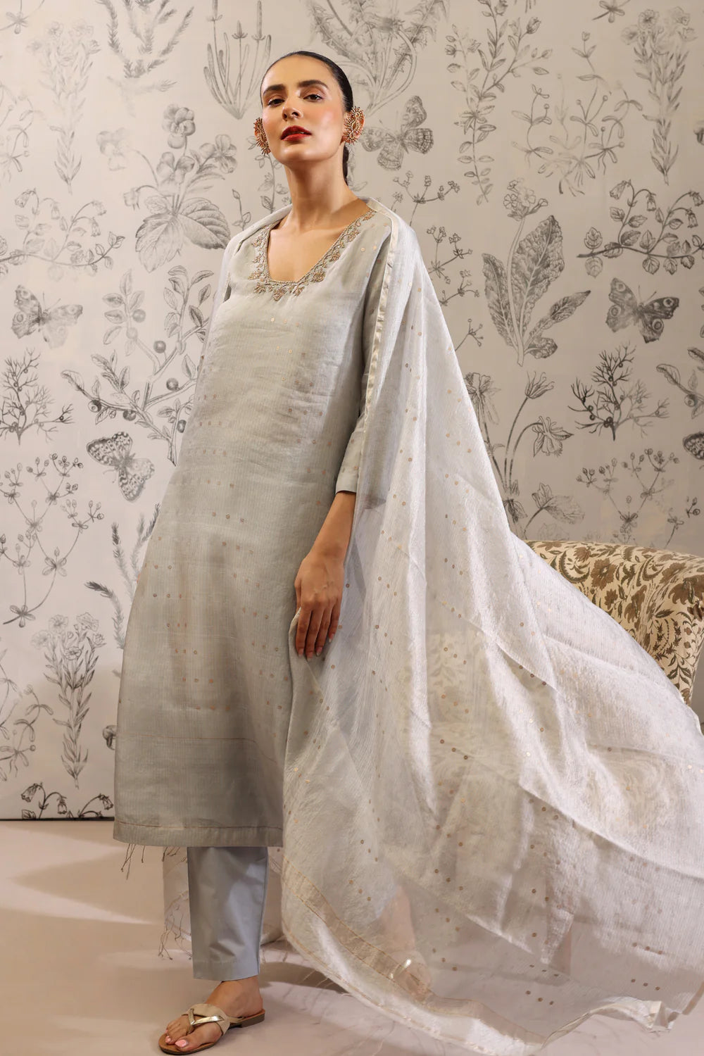PADMINI "an assemblage of lotuses"blue