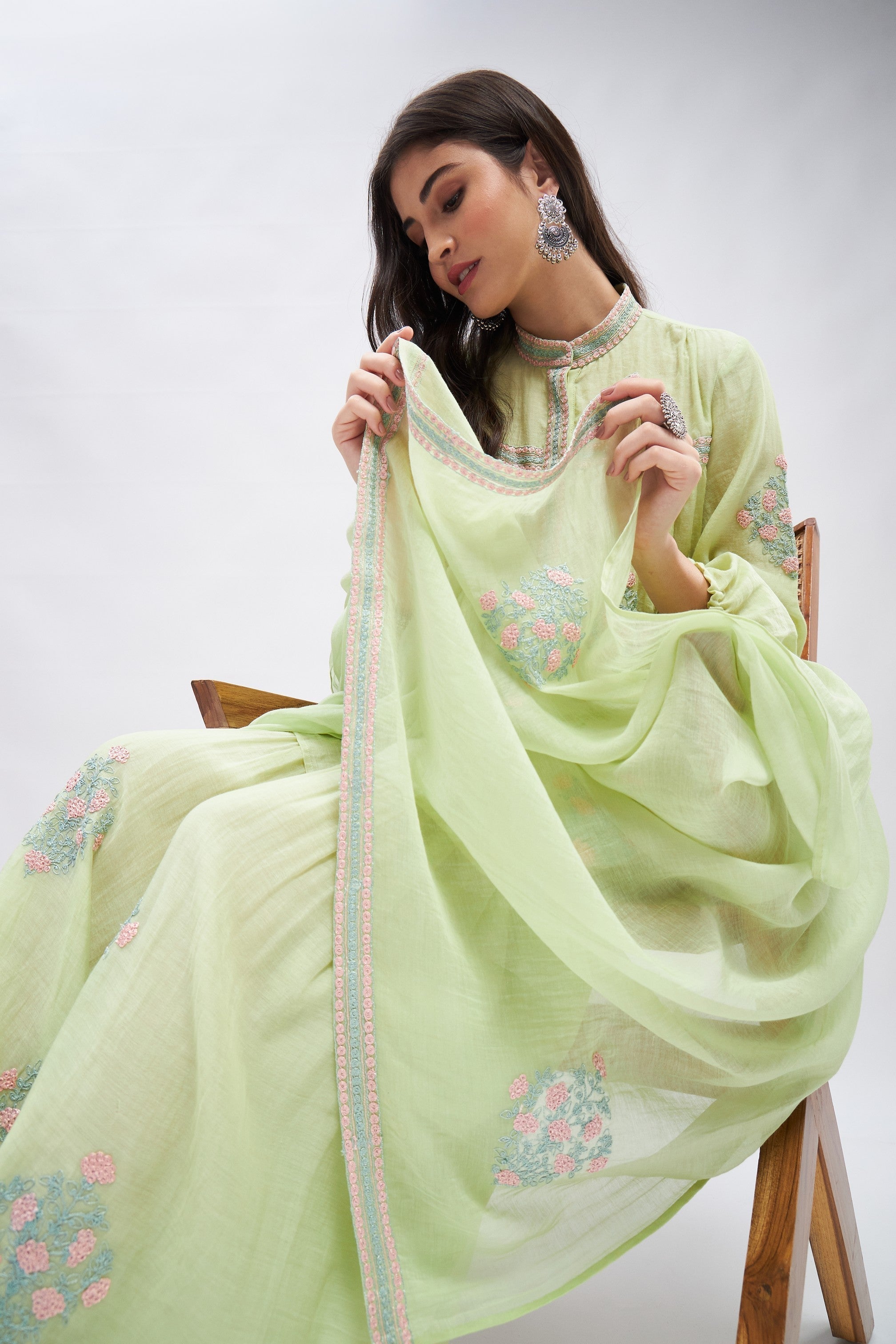 Nazakat Kurta Set