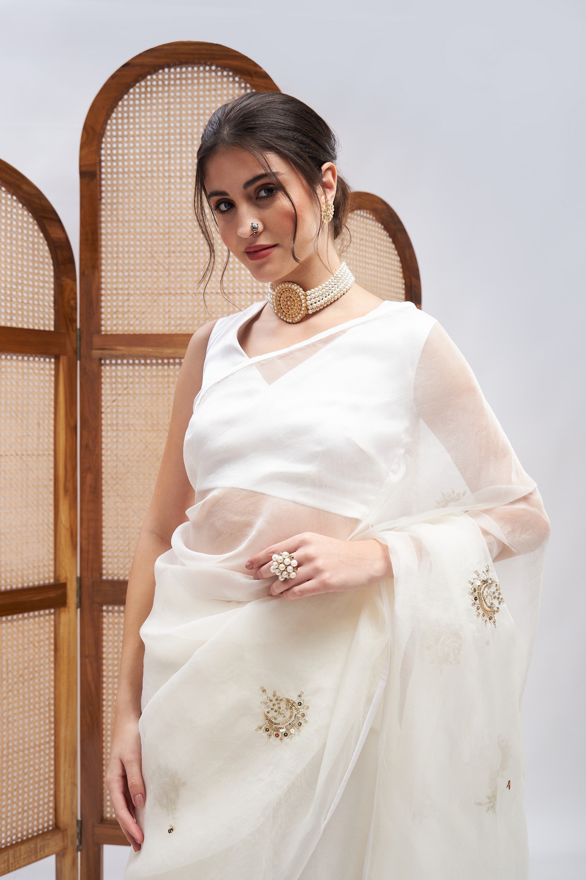 Shwet Saree Set
