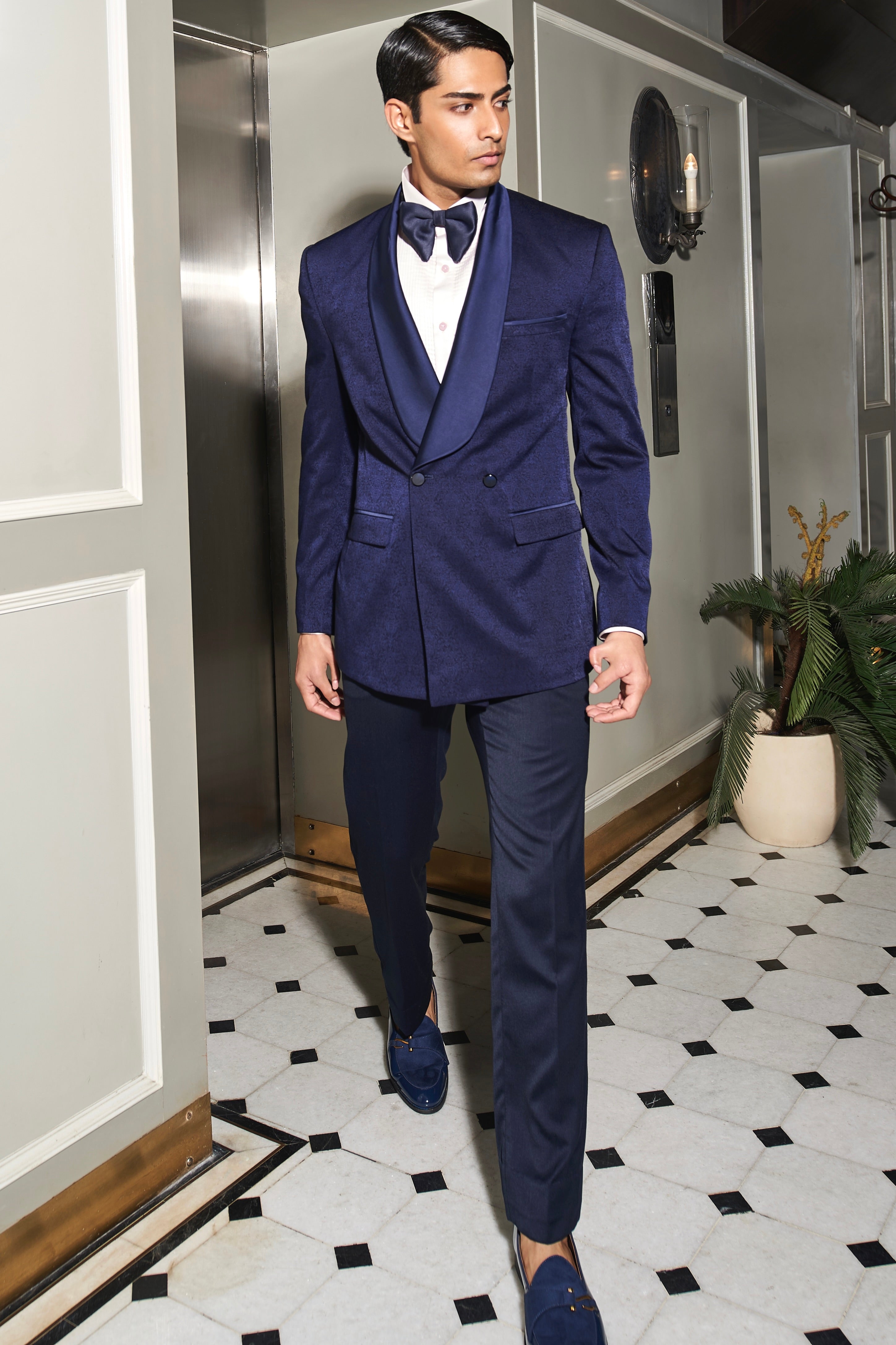 Elysian Navy Double Breasted Tuxedo Set