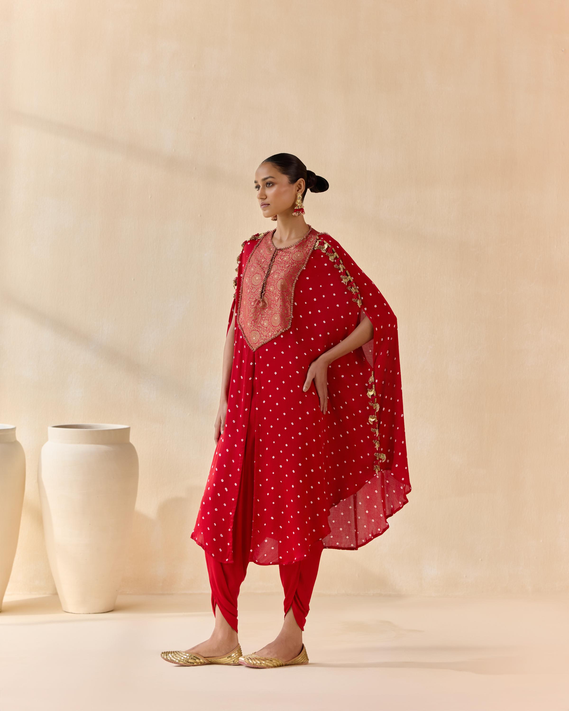 Ayantika-red
