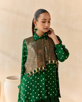 Pavitra-green
