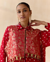 Pavitra-red