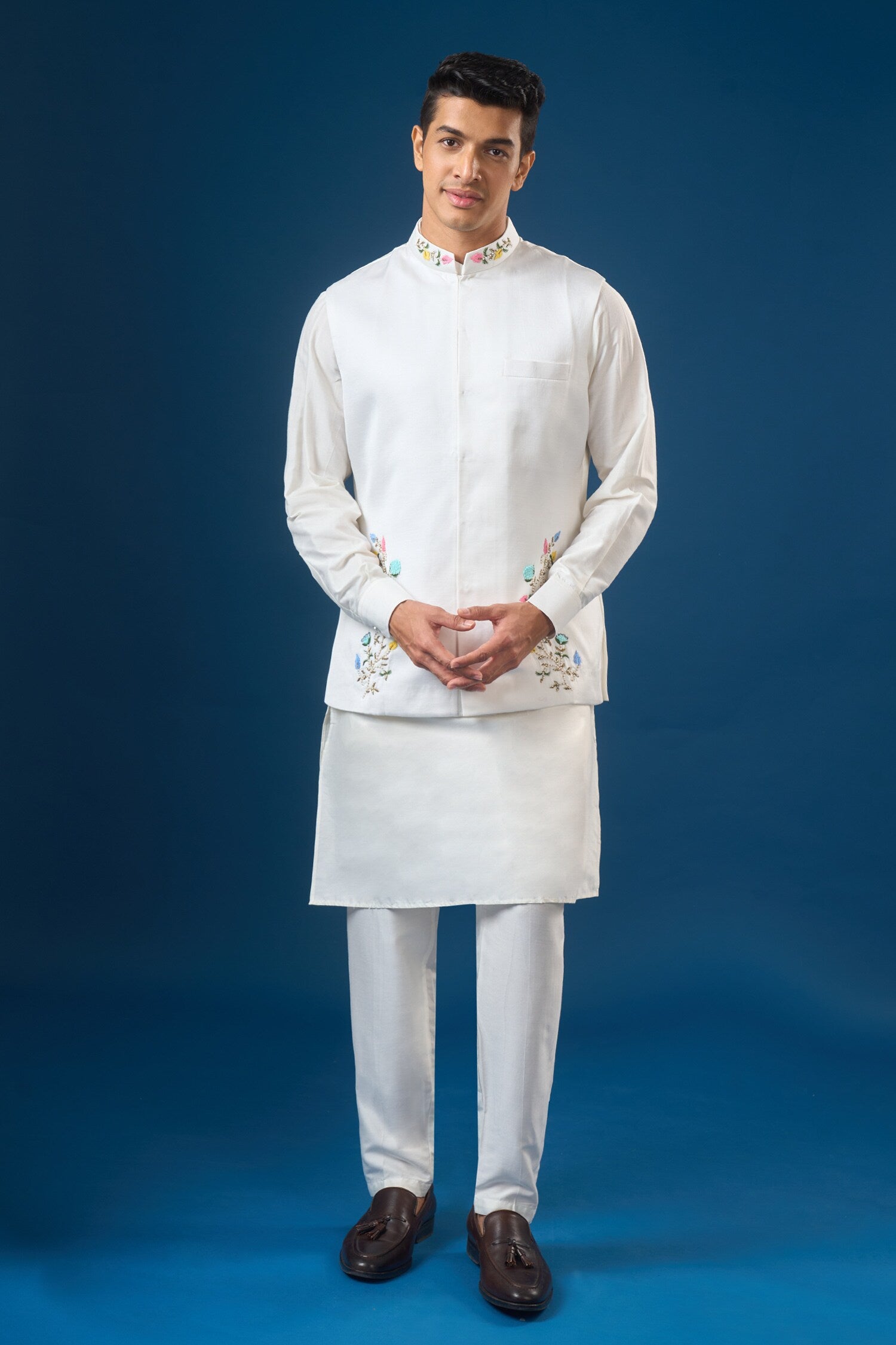 Off White Embroidered Kurta-Bundi Set