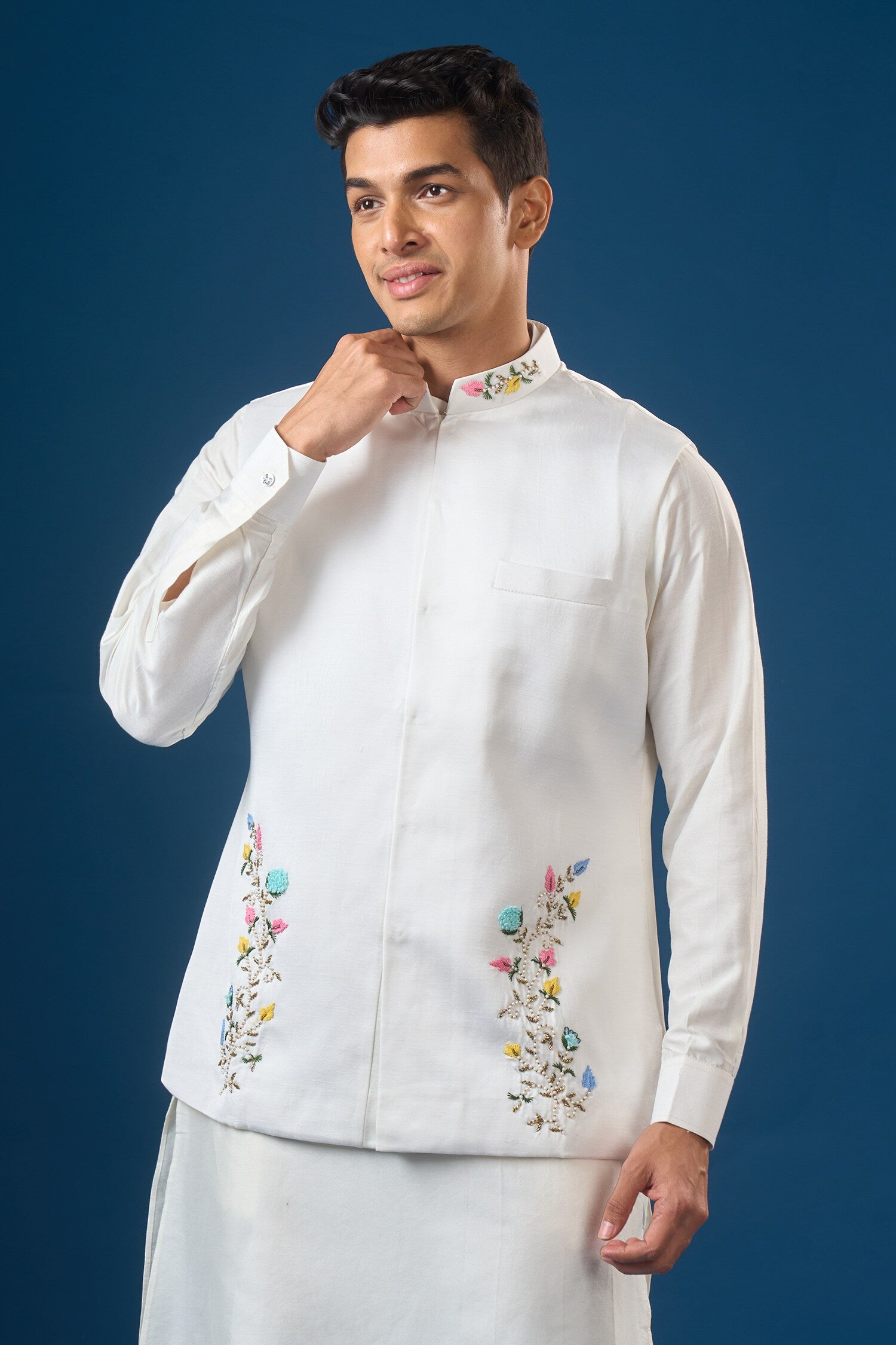 Off White Embroidered Kurta-Bundi Set