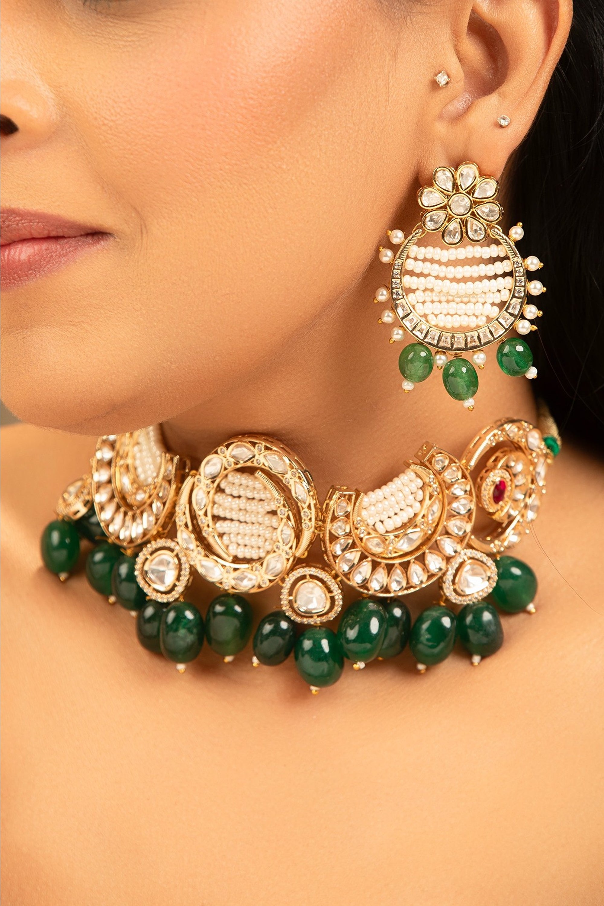 LE SONI GREEN KUNDAN CHOKER SET