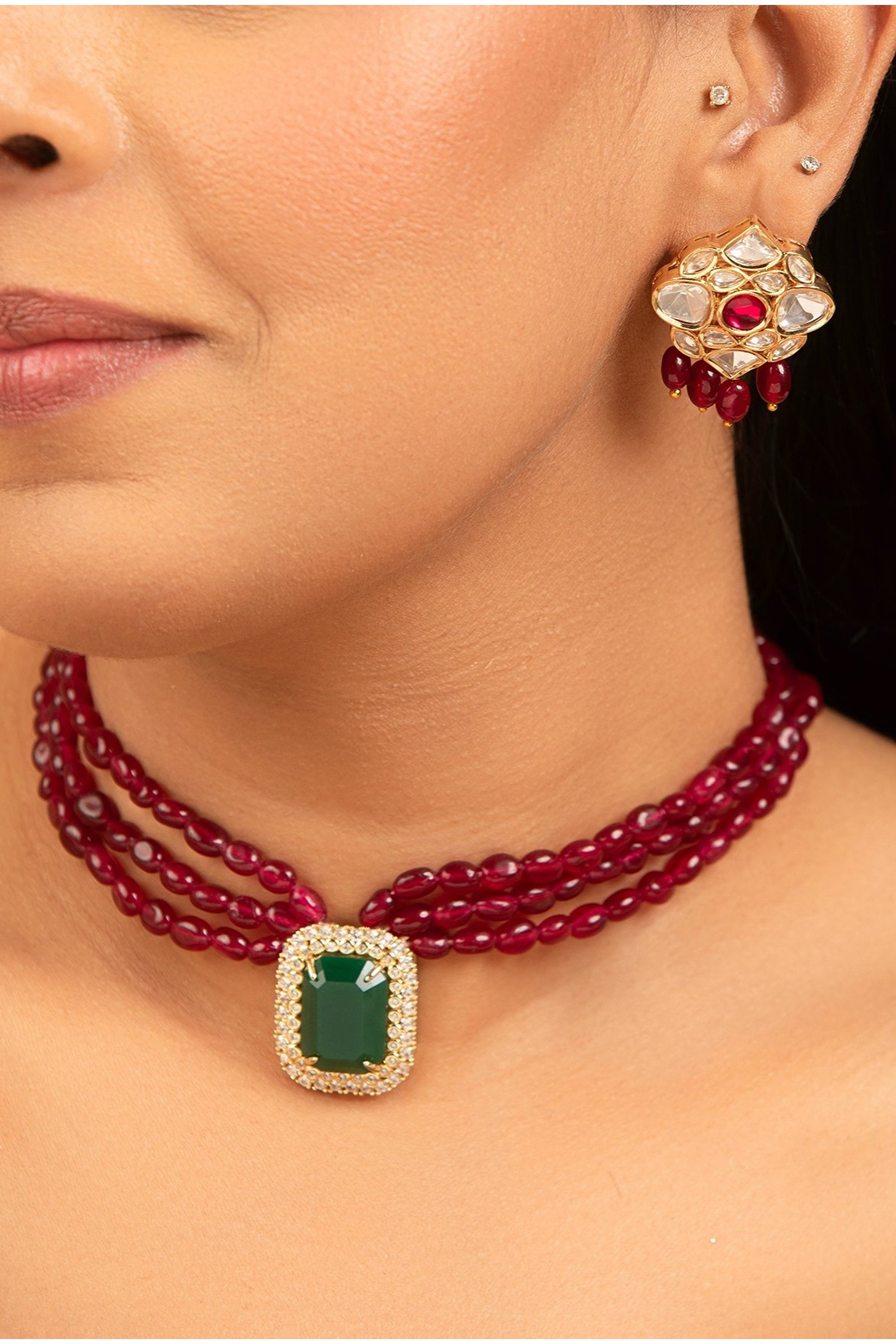 LE PRNI RED ONYX NECKLACE SET