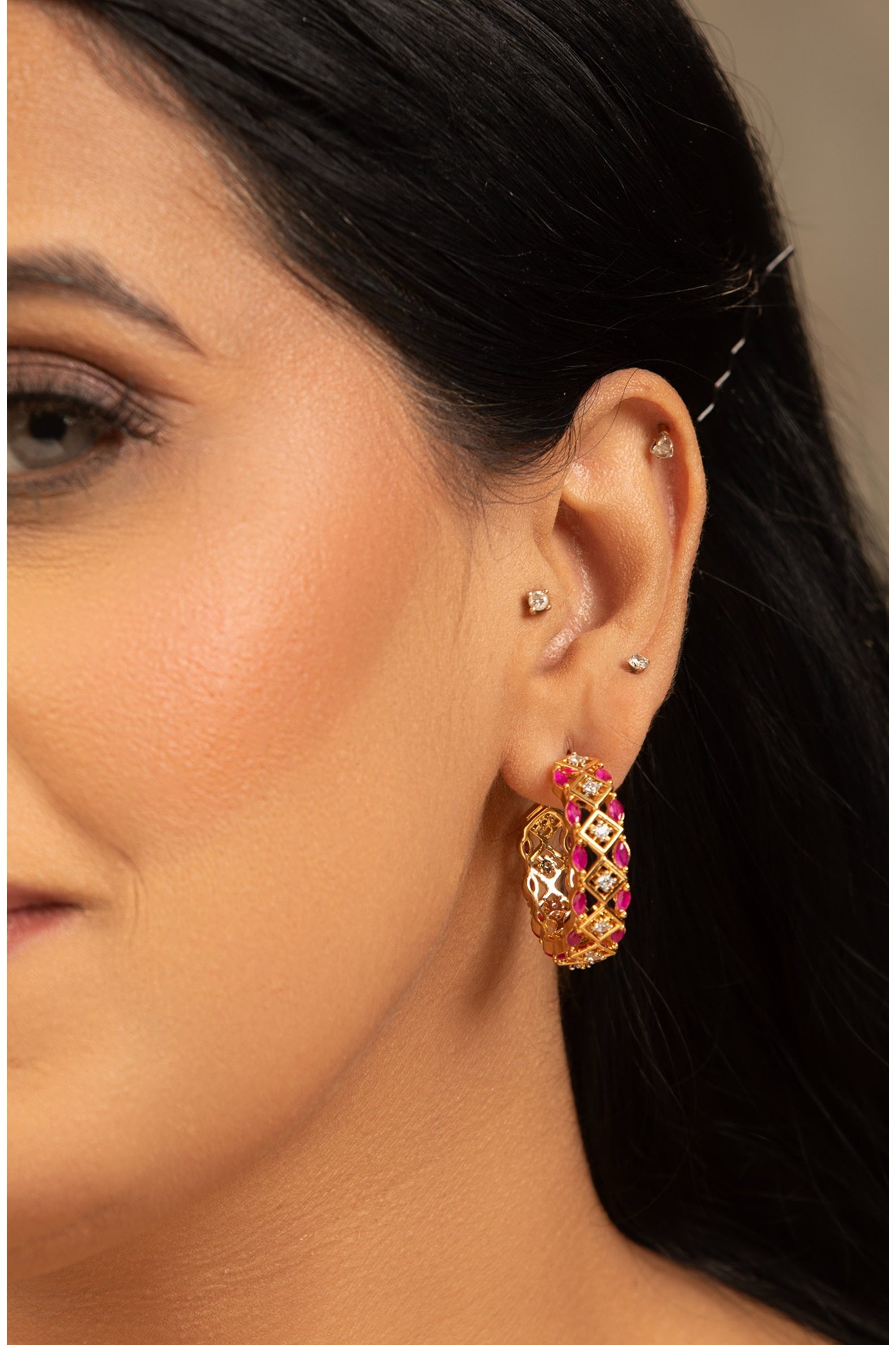 LE KAYA AD EARRINGS