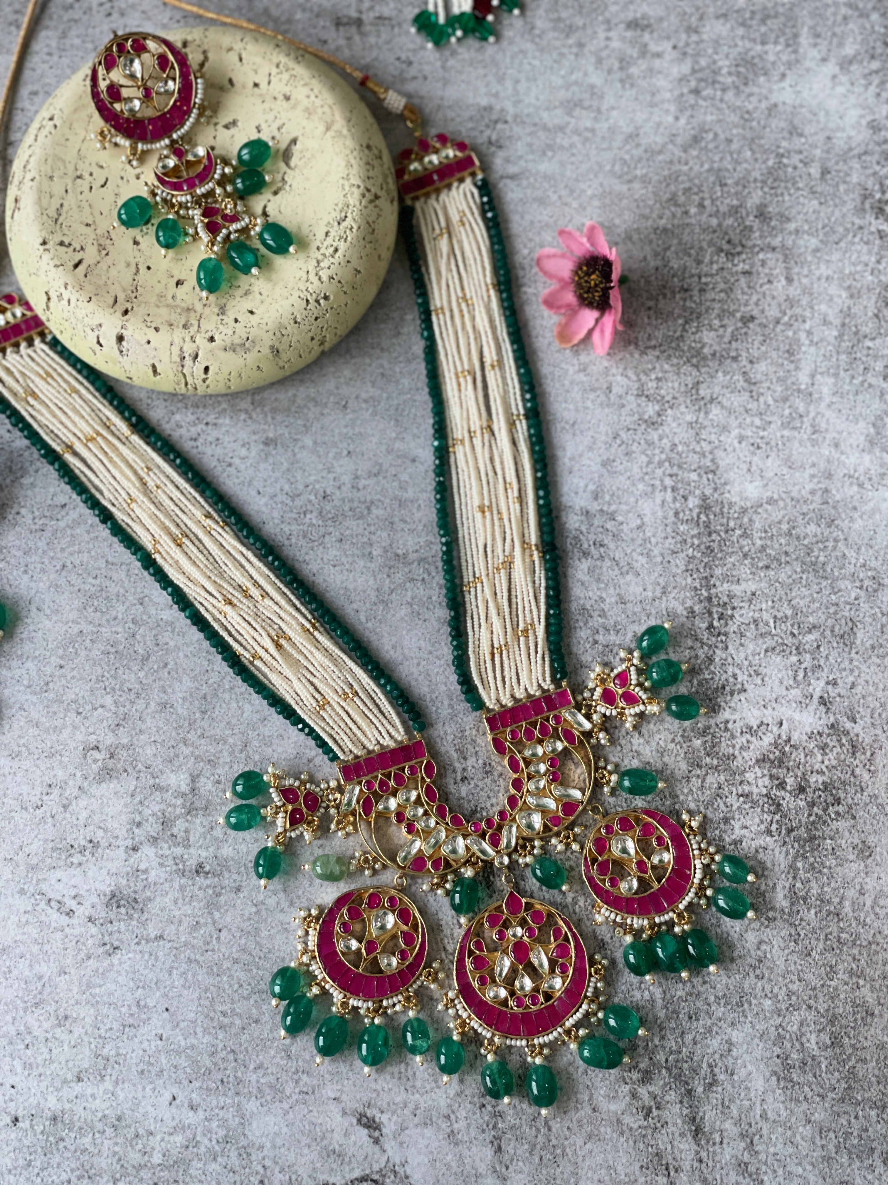 NECKLACE SET