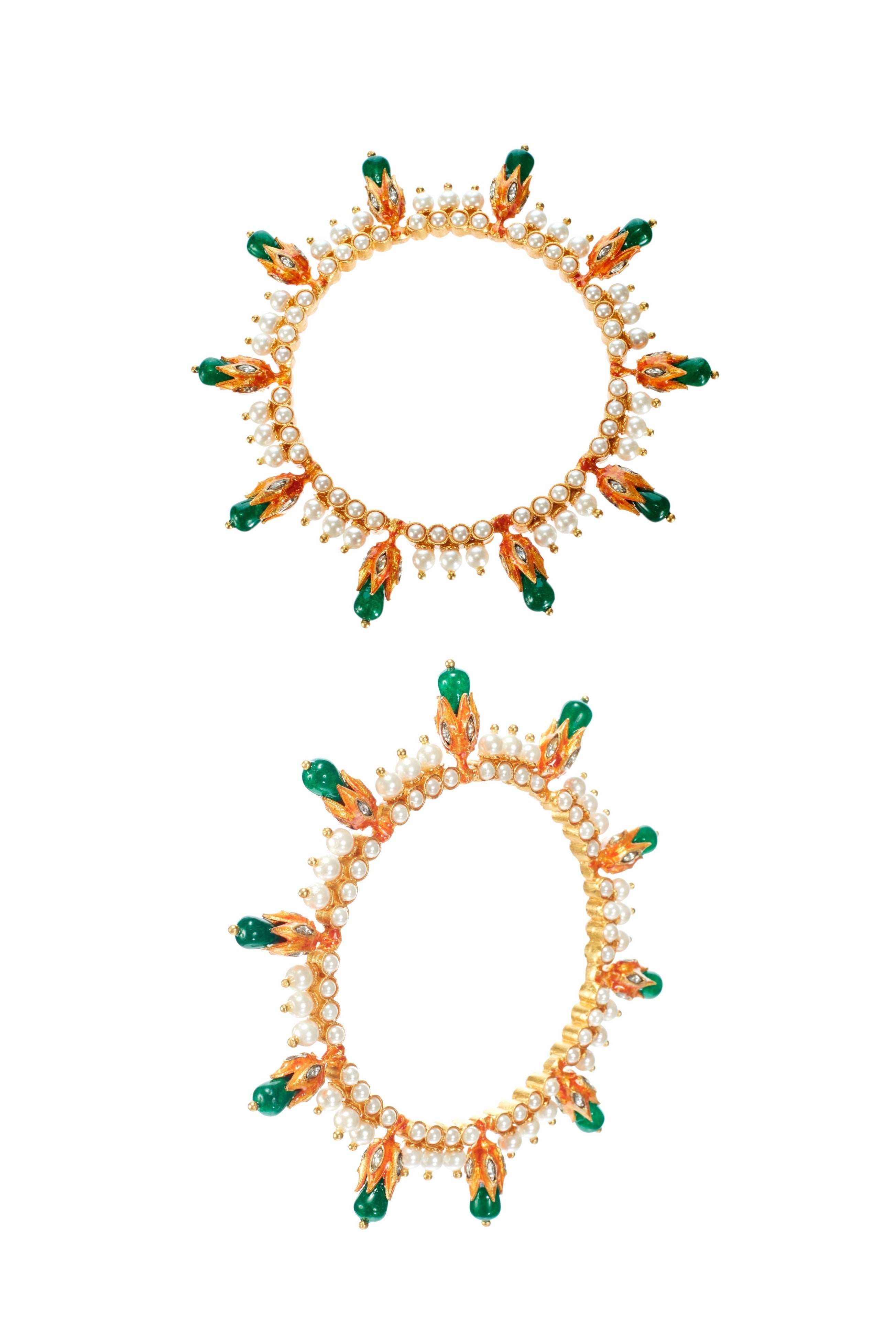 1 pair Lotus Bangle