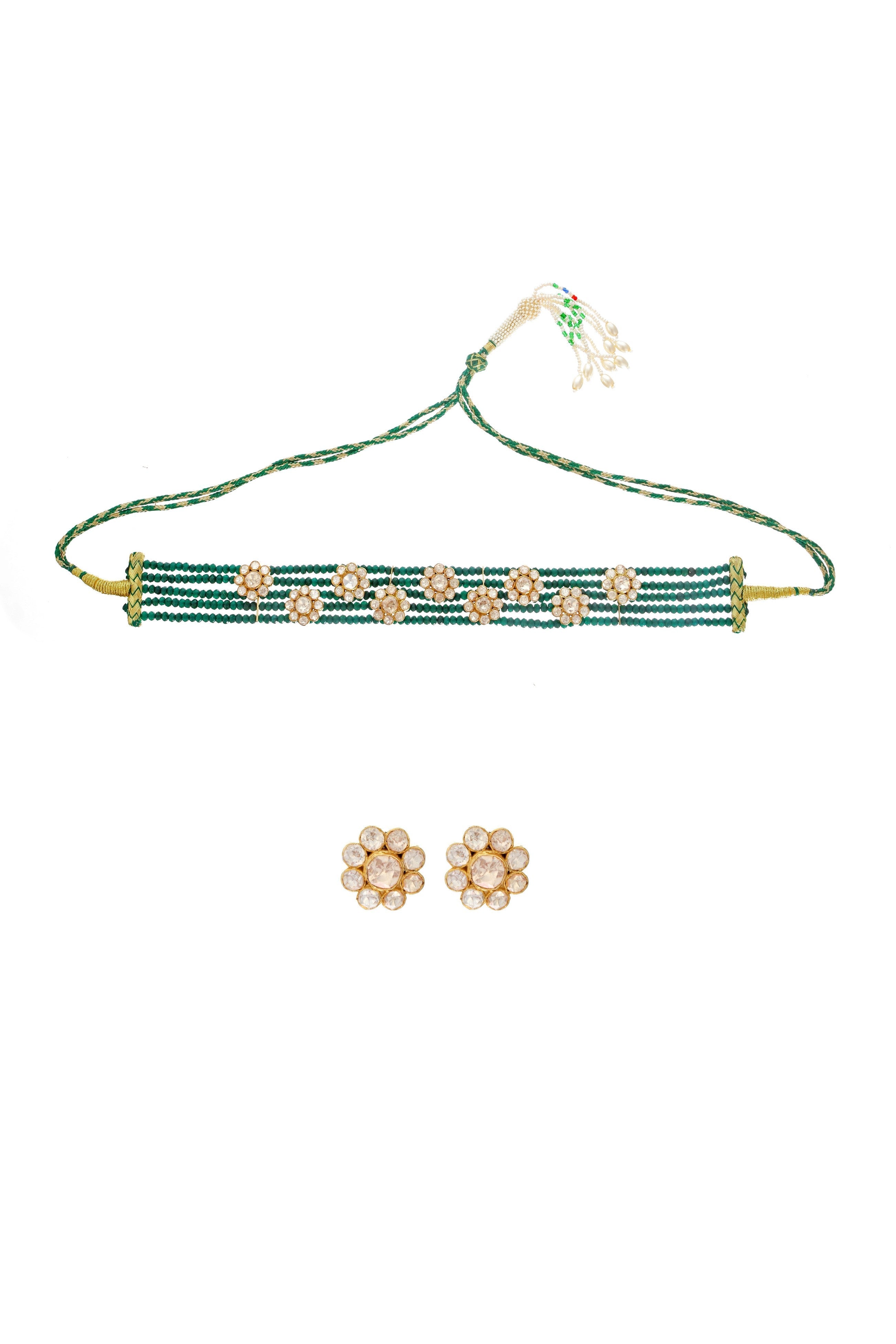 Flower with Emeralds Choker Set