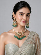 Emerald Carved Beaded Kundan Necklace Set 29
